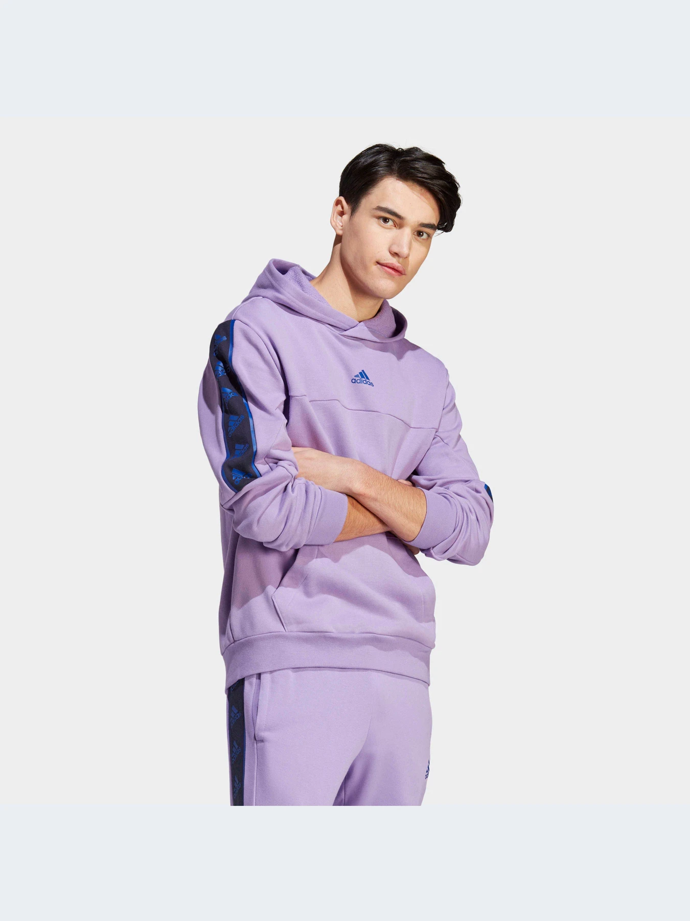 Худи и свитшоты Adidas модель IC6792-KZ Худи и свитшоты Adidas модель IC6792-KZ Фото