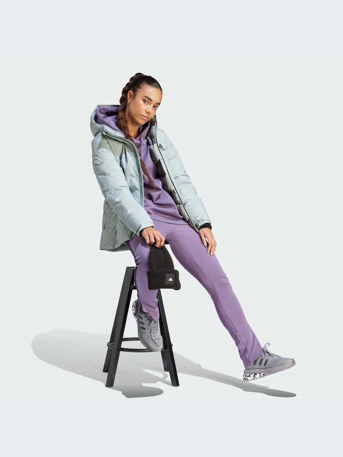 Куртки и дубленки Adidas модель IK3141-KZ Куртки и дубленки Adidas модель IK3141-KZ Фото