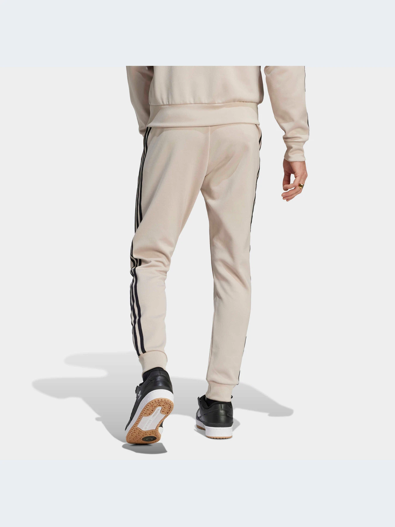 Брюки Adidas Superstar модель IM4544-KZ Брюки Adidas Superstar модель IM4544-KZ Фото