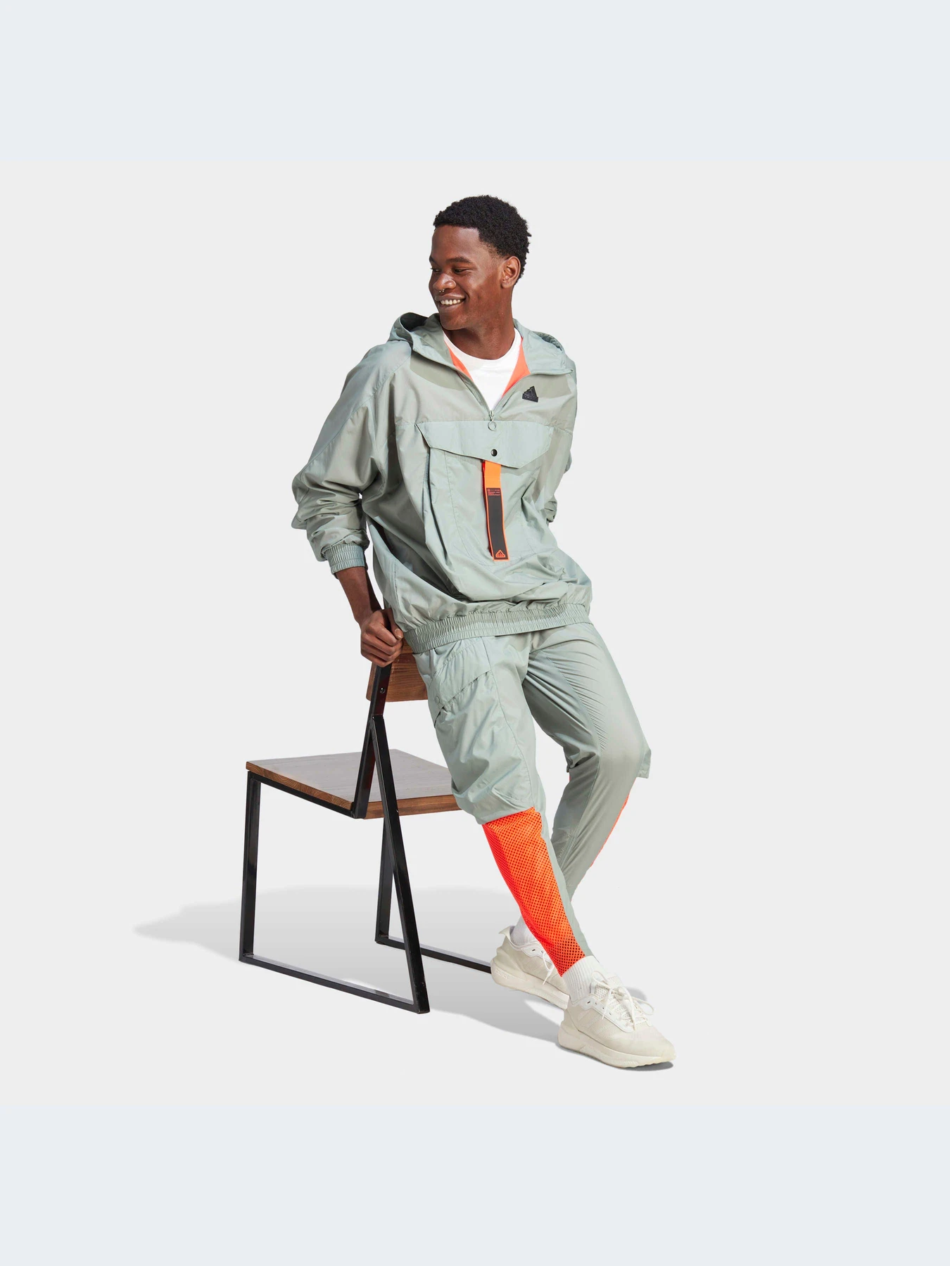 Куртки и дубленки Adidas модель IC3725-KZ Куртки и дубленки Adidas модель IC3725-KZ Фото