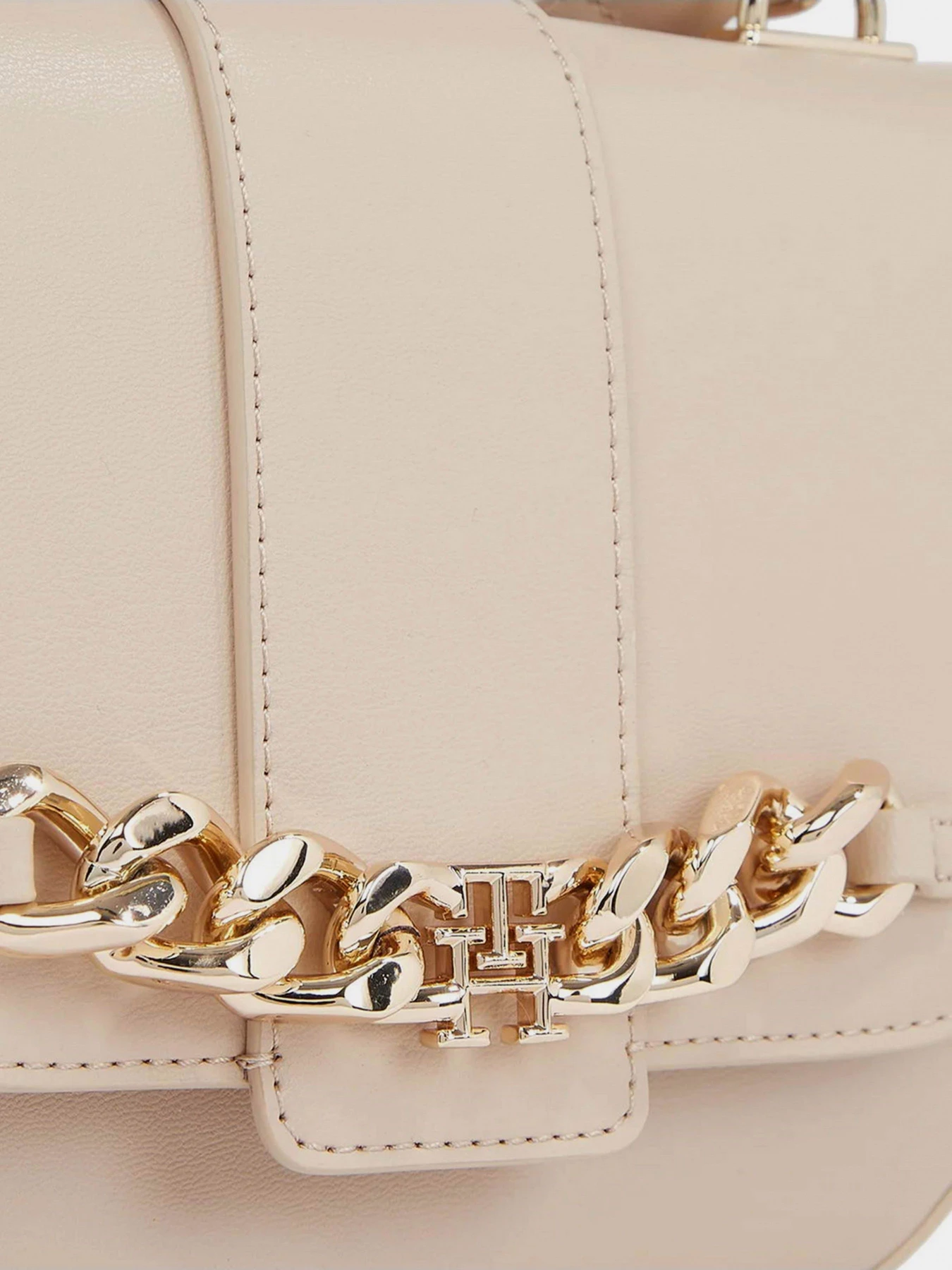 Сумки Tommy Hilfiger модель AW0AW15604-ABO Сумки Tommy Hilfiger модель AW0AW15604-ABO Фото