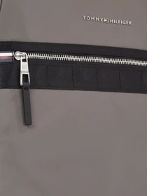 Рюкзаки Tommy Hilfiger модель AM0AM11573-PRB Фото