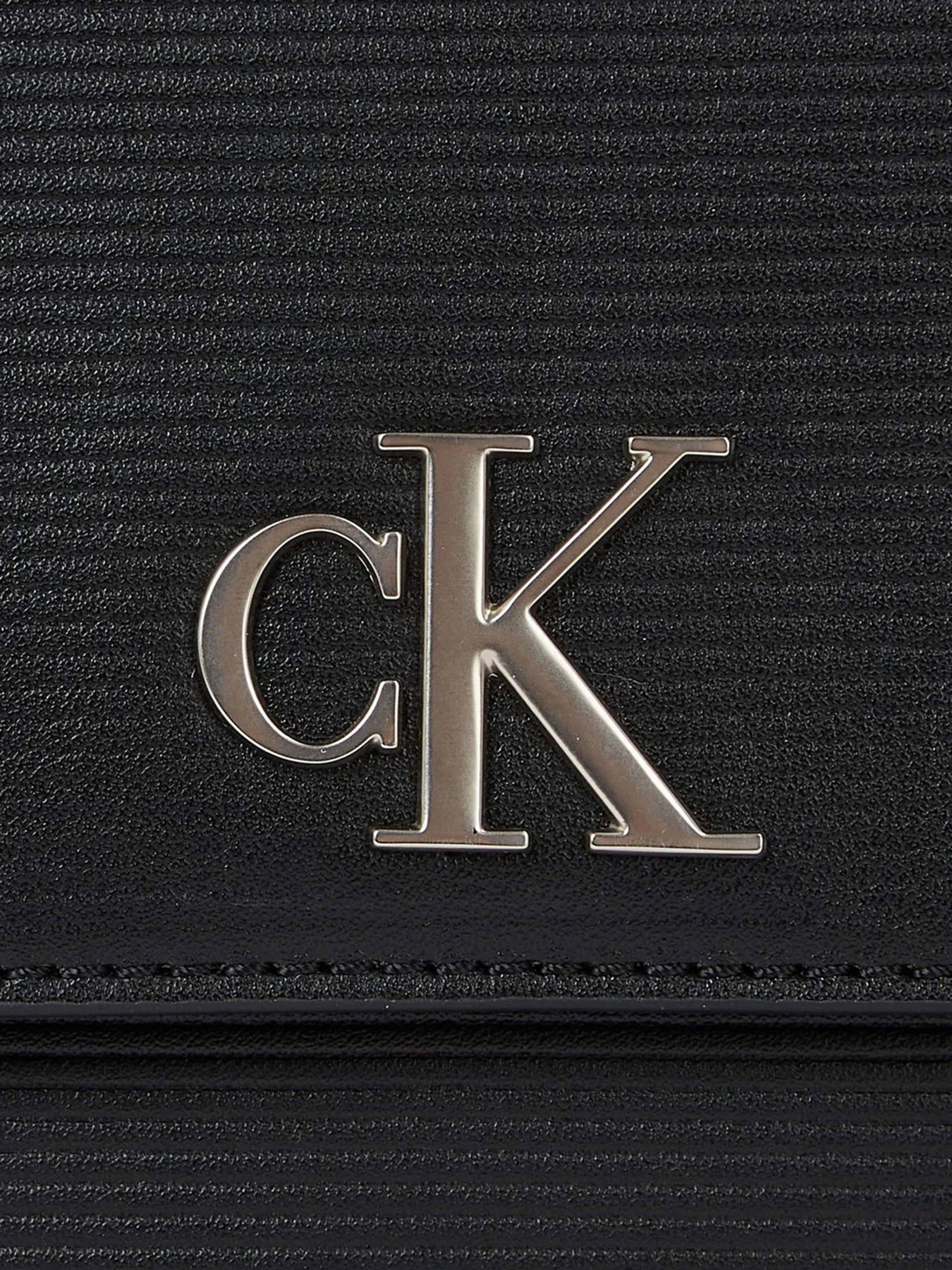 Сумки Calvin Klein модель K60K611226-BDS Сумки Calvin Klein модель K60K611226-BDS Фото