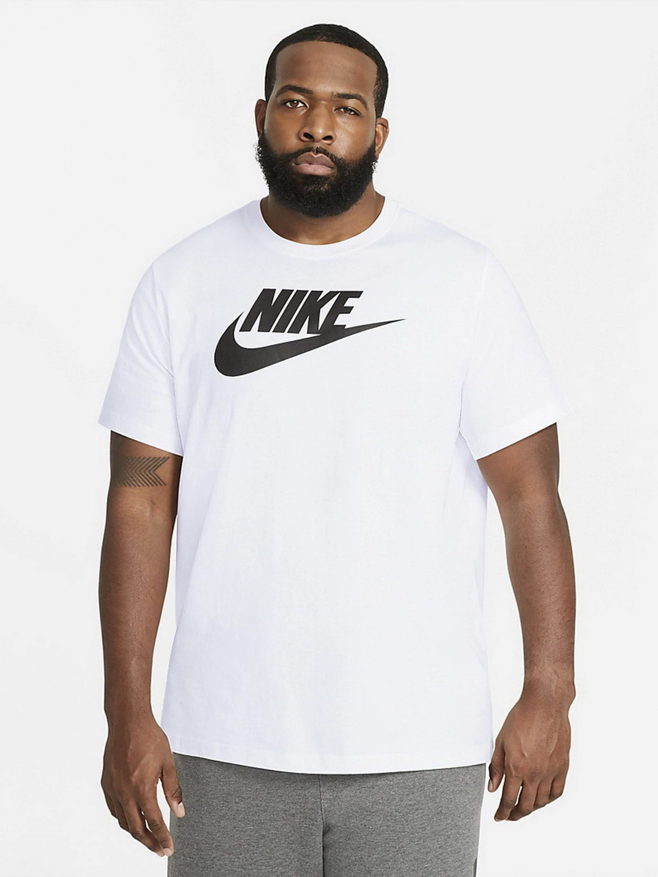 Футболки и поло NIKE модель AR5004-101 Футболки и поло NIKE модель AR5004-101 Фото