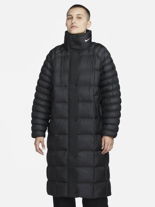 Куртки и дубленки NIKE модель FB7670-010 Фото