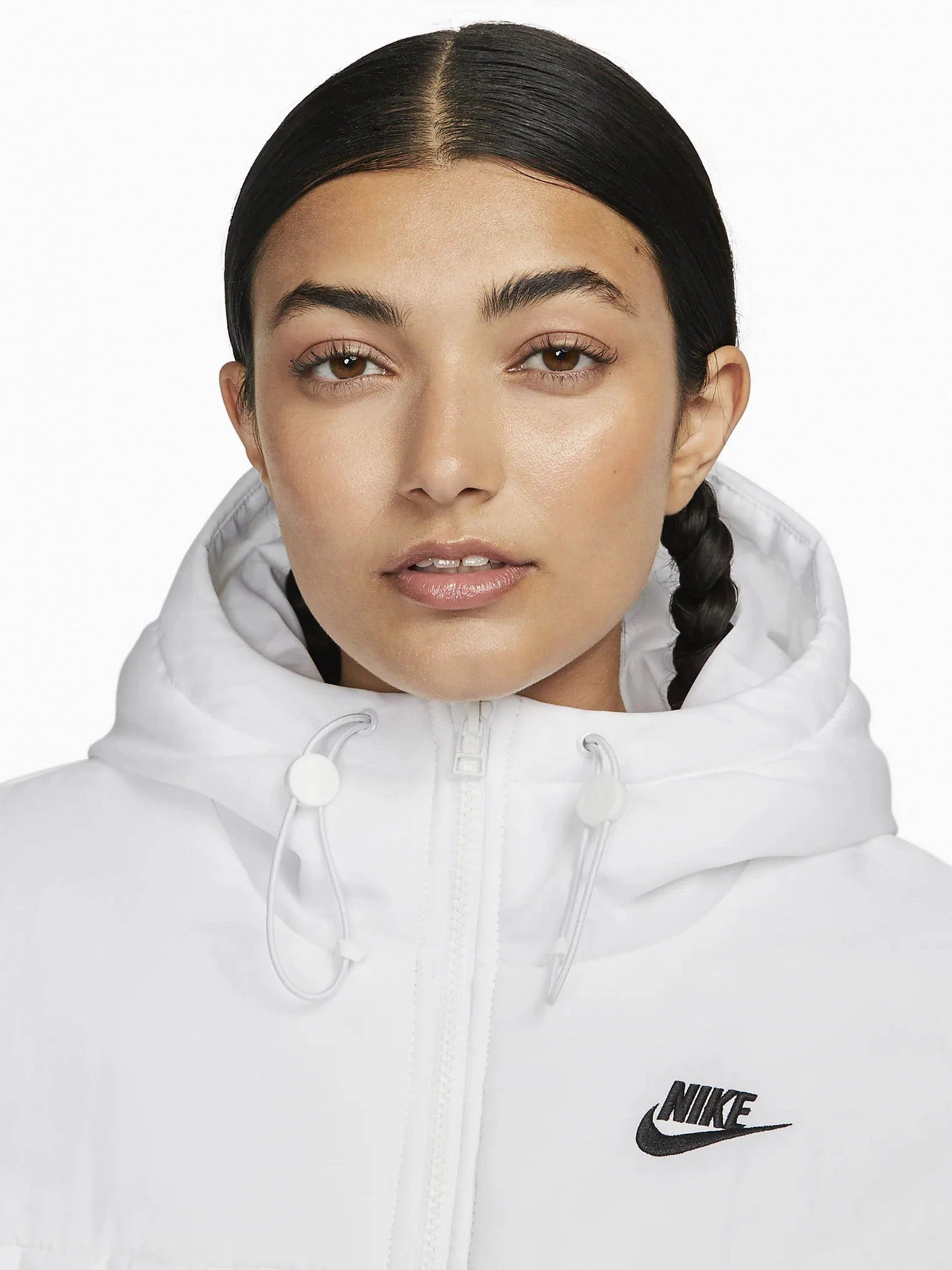 Куртки и дубленки NIKE модель FB7672-100 Куртки и дубленки NIKE модель FB7672-100 Фото