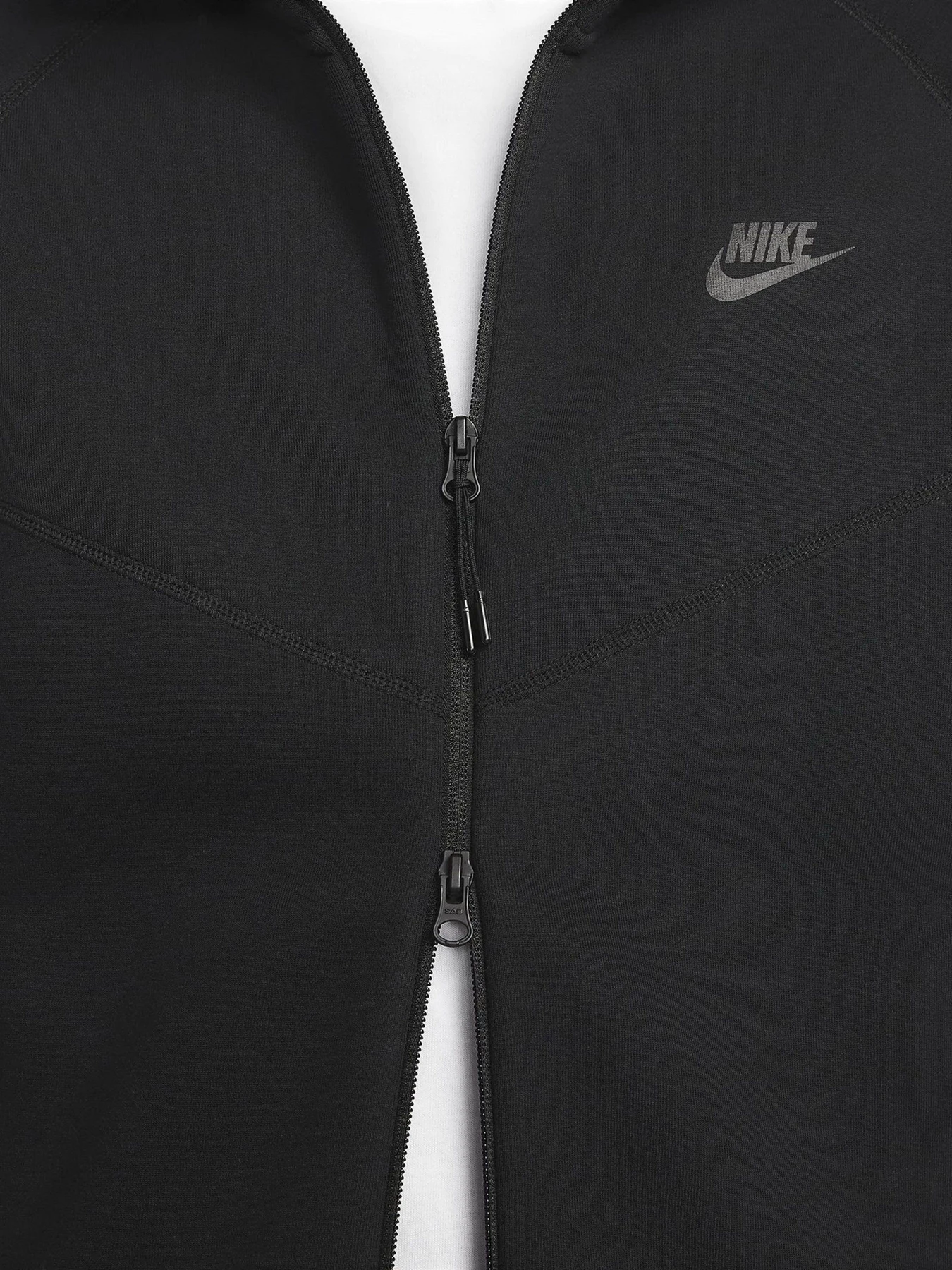 Худи и свитшоты NIKE модель FB7921-010 Худи и свитшоты NIKE модель FB7921-010 Фото