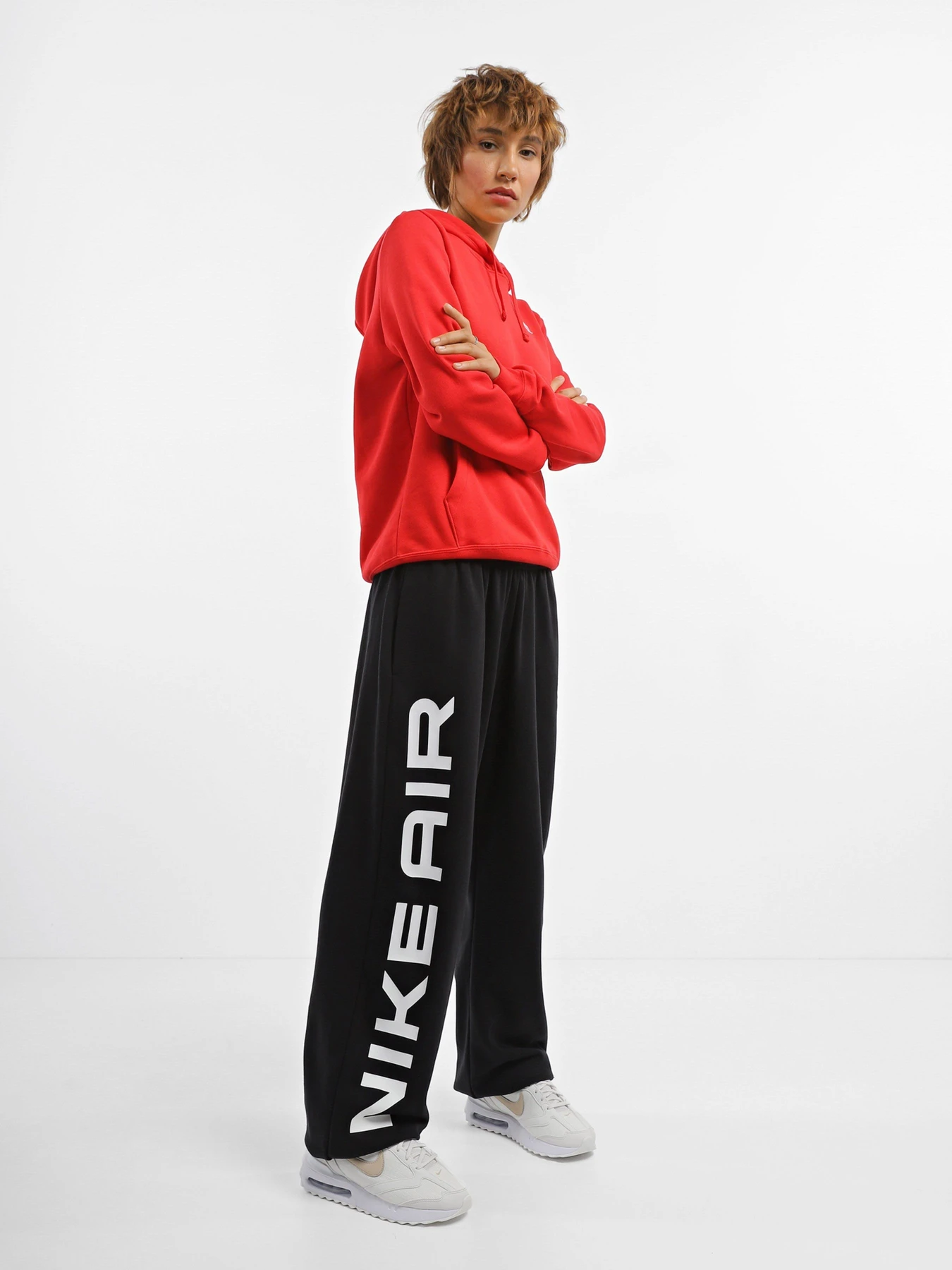 Брюки NIKE модель FB8051-010 Брюки NIKE модель FB8051-010 Фото