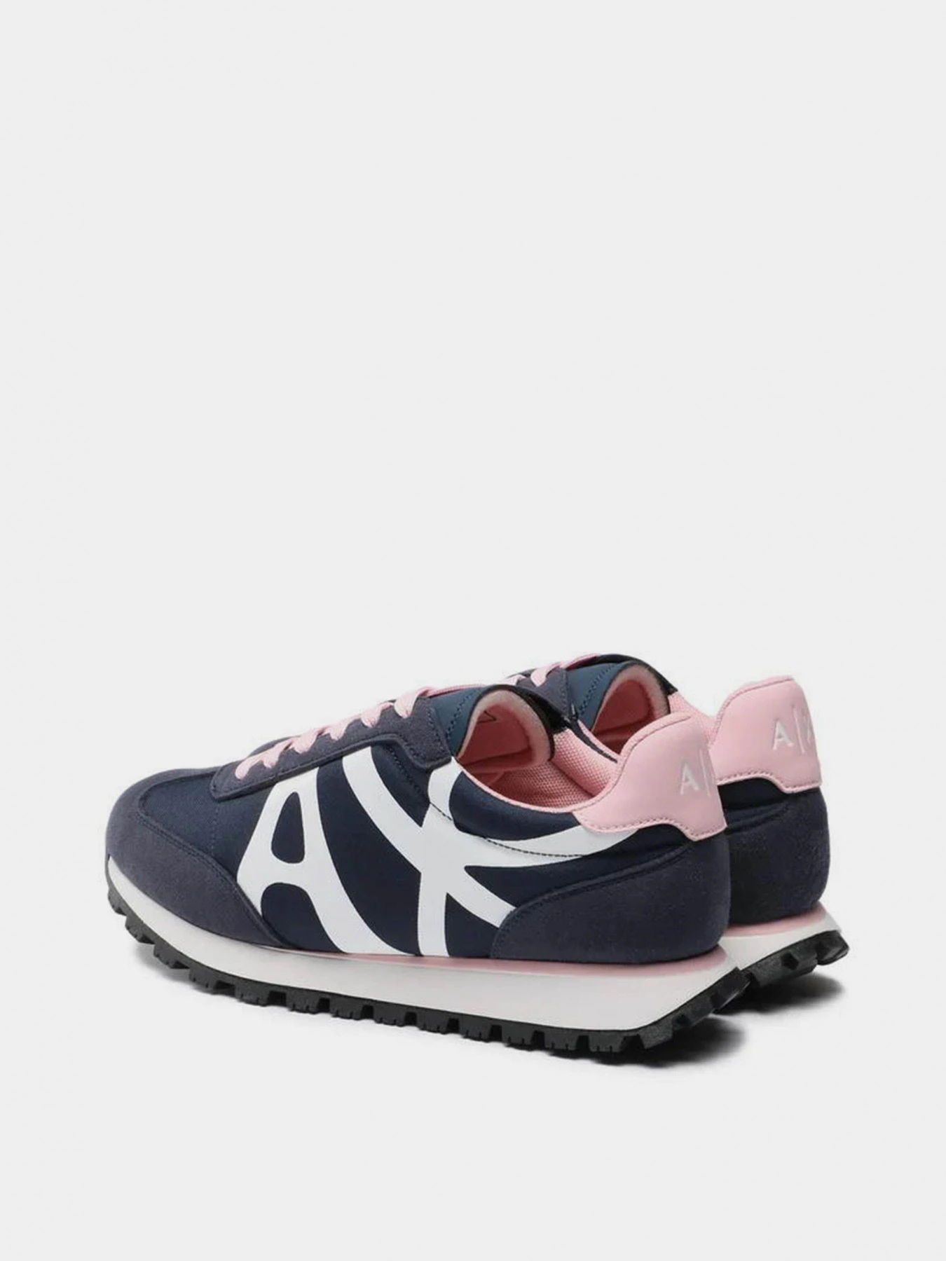 Кроссовки Armani Exchange модель XDX138-XV732-S936 Кроссовки Armani Exchange модель XDX138-XV732-S936 Фото