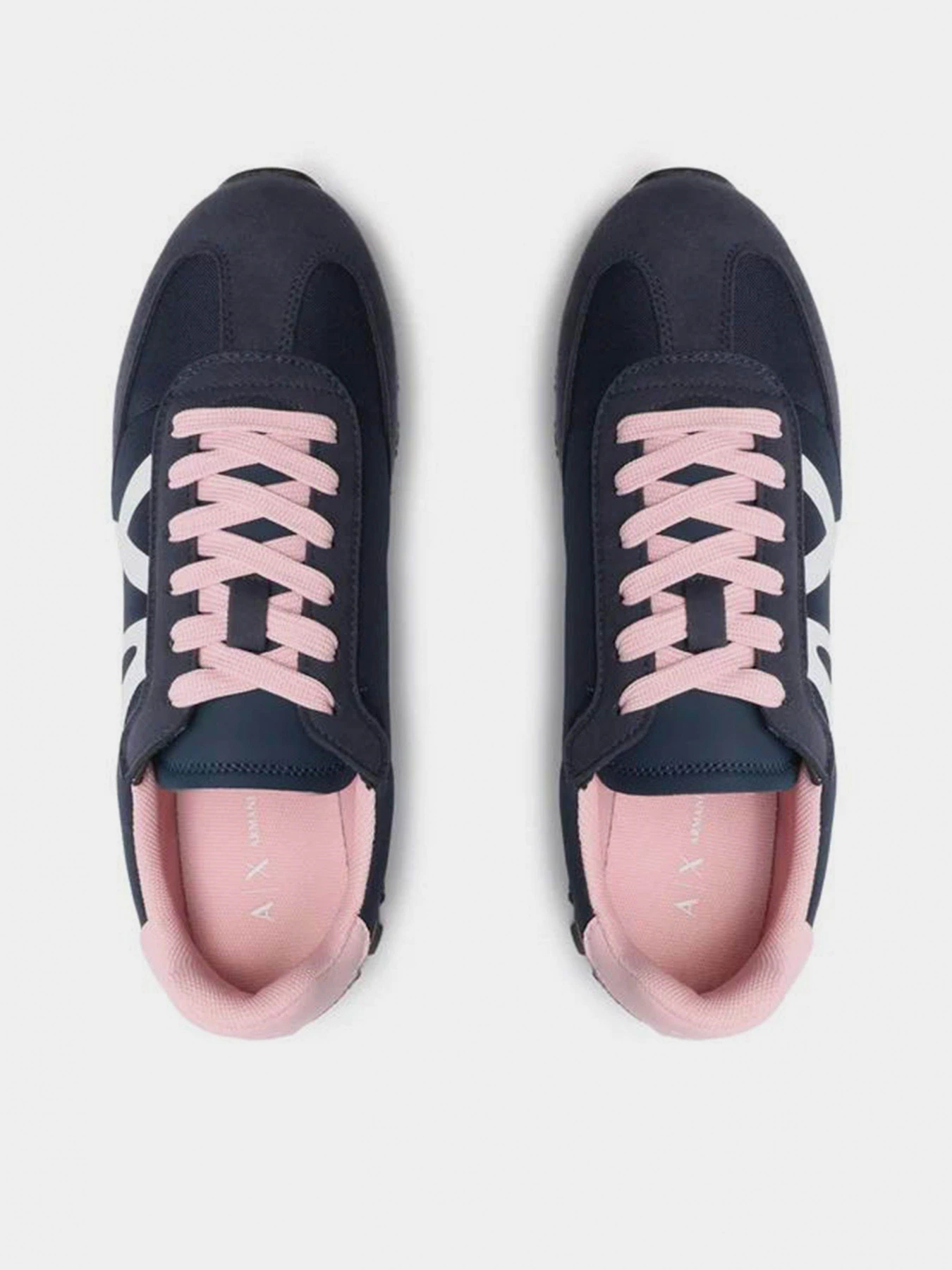 Кроссовки Armani Exchange модель XDX138-XV732-S936 Кроссовки Armani Exchange модель XDX138-XV732-S936 Фото