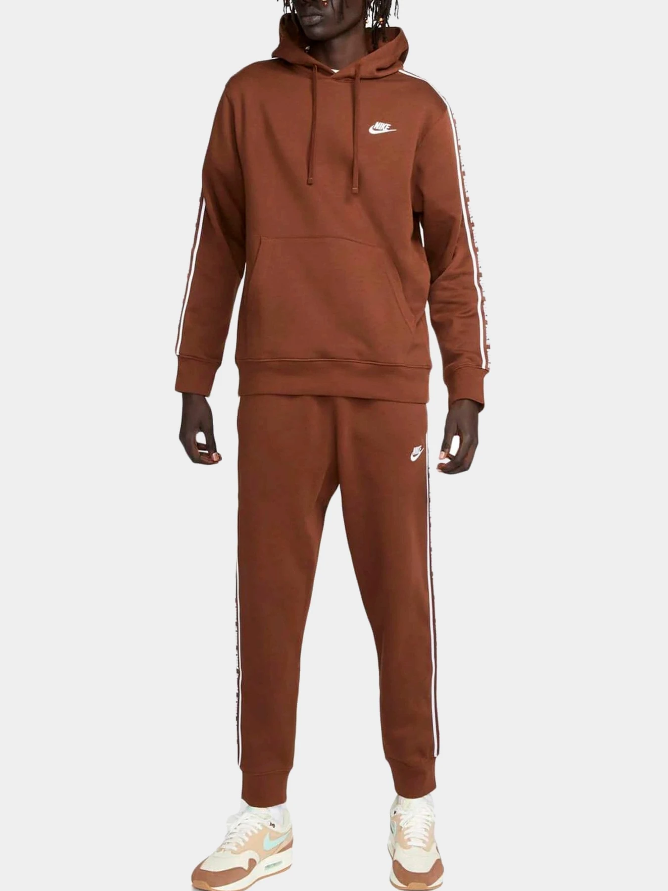 Костюмы NIKE модель FB7296-259 Костюмы NIKE модель FB7296-259 Фото