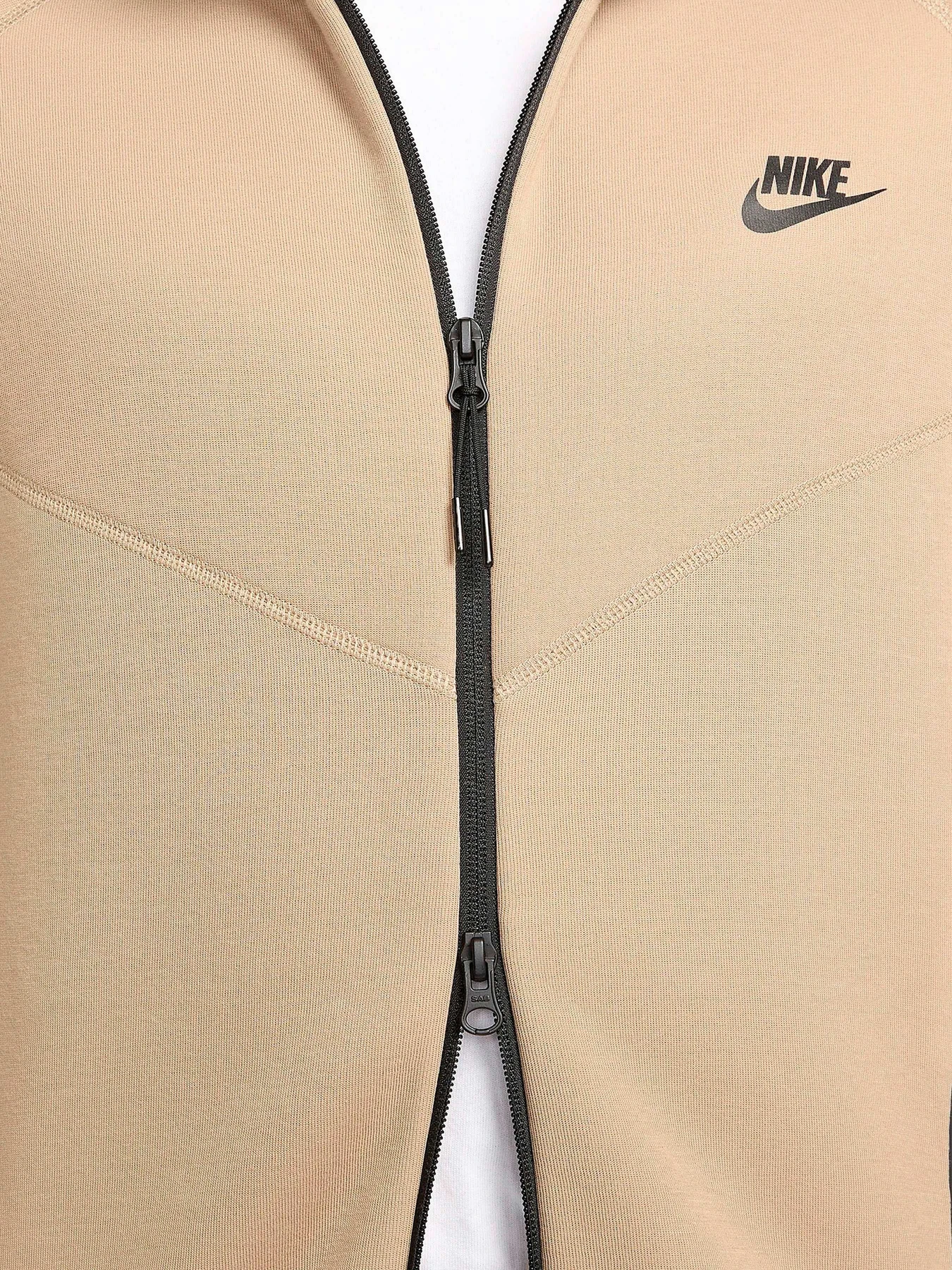 Худи и свитшоты NIKE модель FB7921-247 Худи и свитшоты NIKE модель FB7921-247 Фото
