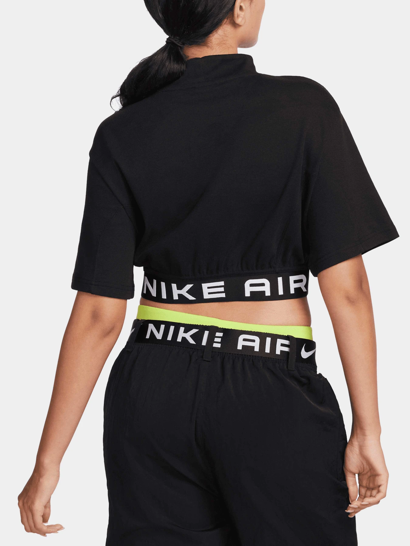 Футболки и поло NIKE модель FB8246-010 Футболки и поло NIKE модель FB8246-010 Фото