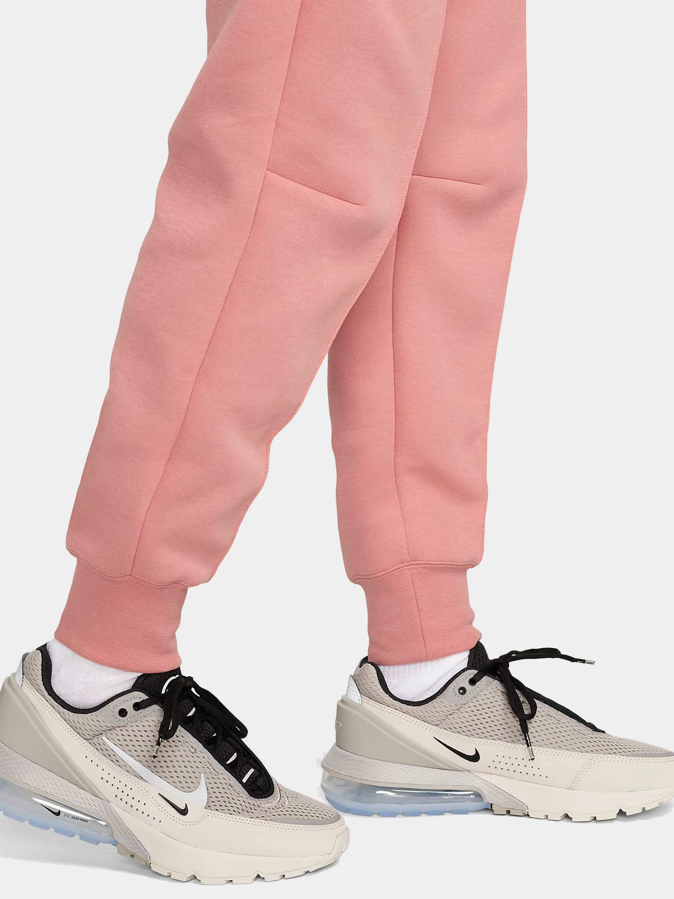 Брюки NIKE модель FB8330-618 Брюки NIKE модель FB8330-618 Фото