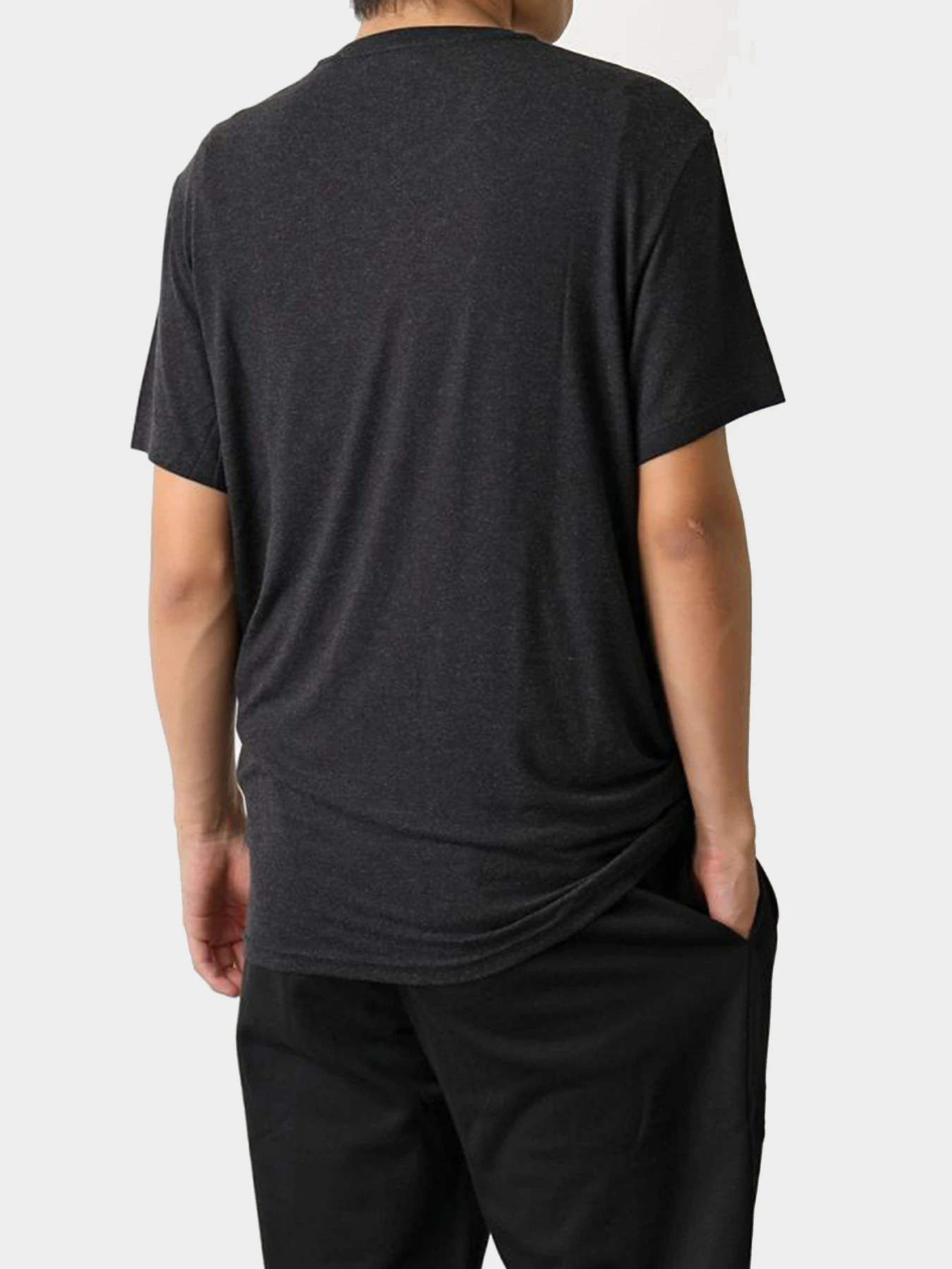 Футболки и поло Emporio Armani модель 110853-3F584-00020 Футболки и поло Emporio Armani модель 110853-3F584-00020 Фото
