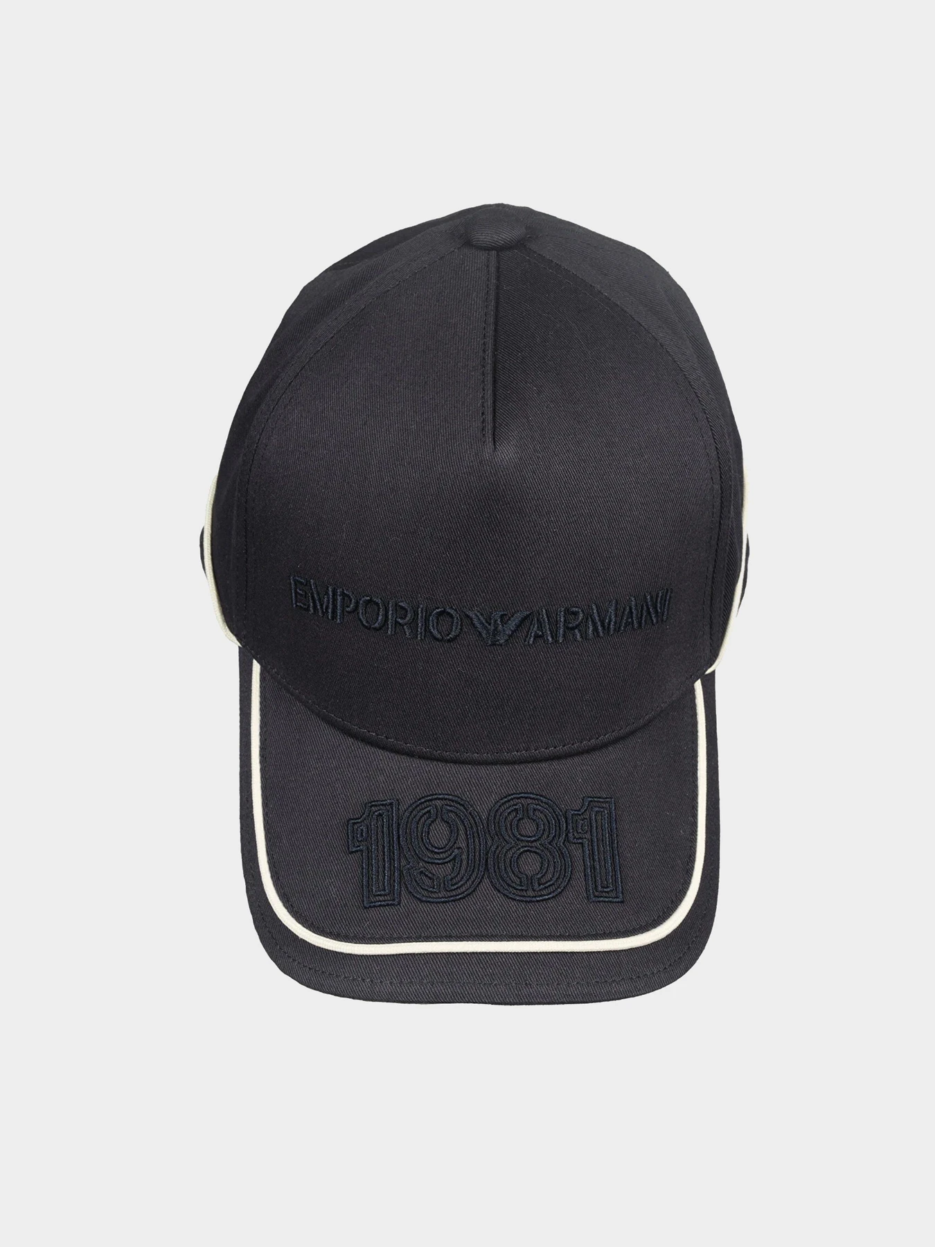 Шапки и кепки Emporio Armani модель 627391-3F561-00035 Шапки и кепки Emporio Armani модель 627391-3F561-00035 Фото