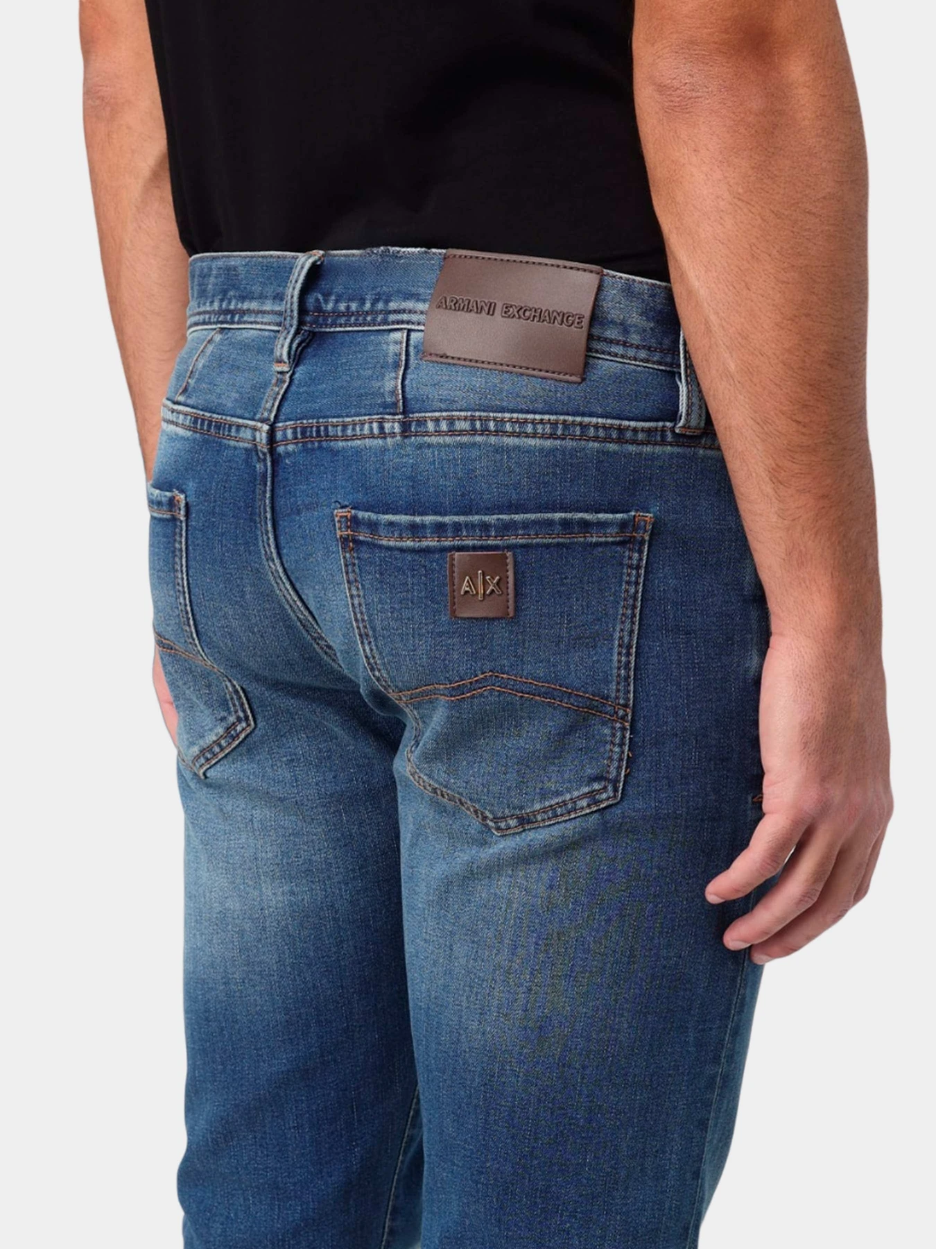 Джинсы Armani Exchange модель 6RZJ13-Z18WZ-1500 Джинсы Armani Exchange модель 6RZJ13-Z18WZ-1500 Фото