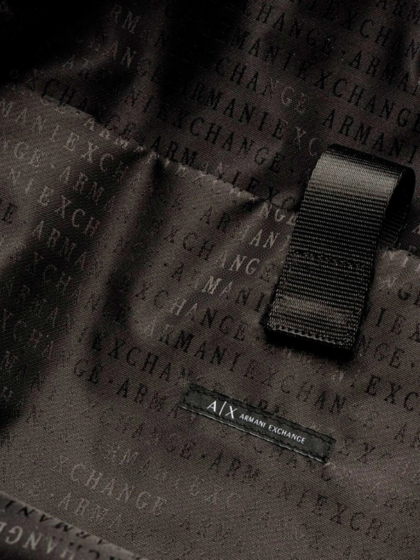 Рюкзаки Armani Exchange модель 952553-3F878-00020 Рюкзаки Armani Exchange модель 952553-3F878-00020 Фото