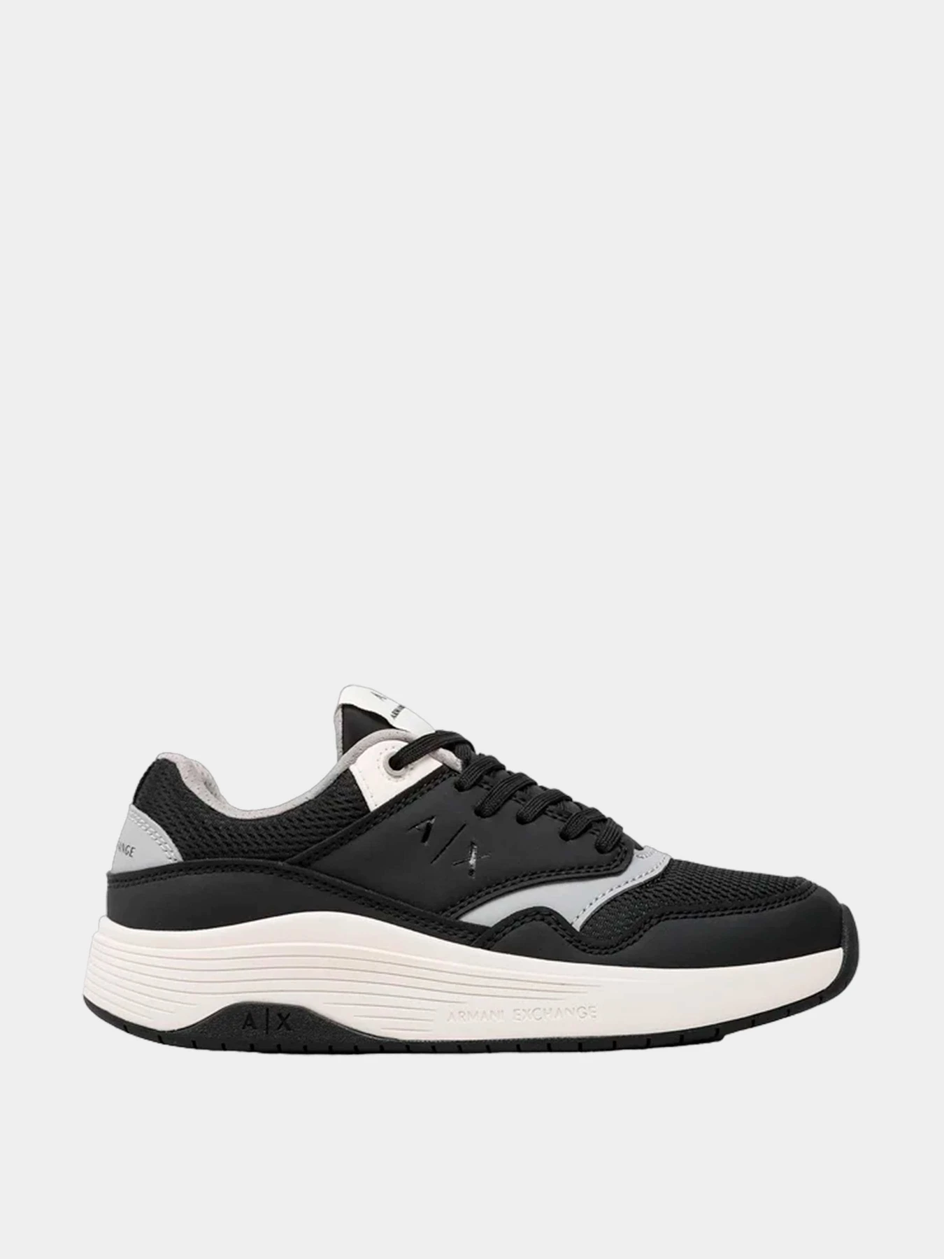Кроссовки Armani Exchange модель XUX185-XV772-K001 Кроссовки Armani Exchange модель XUX185-XV772-K001 Фото