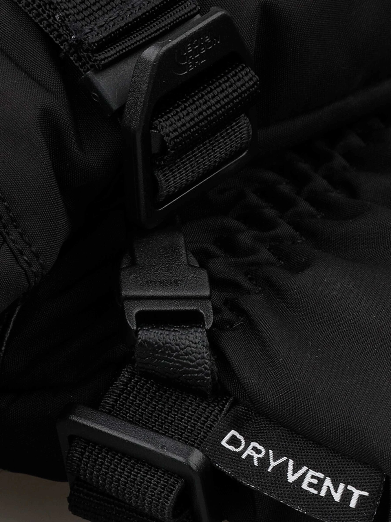 Перчатки и варежки The North Face модель NF0A7RGUJK31 Перчатки и варежки The North Face модель NF0A7RGUJK31 Фото