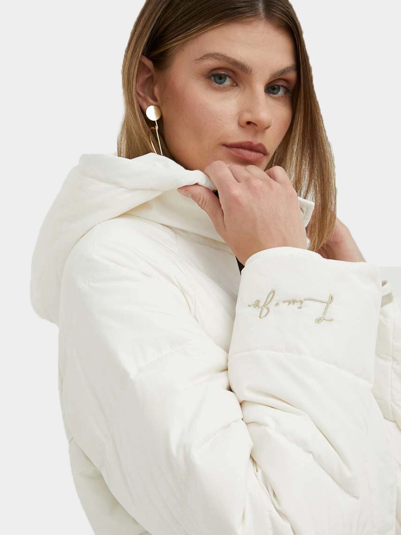 Куртки и дубленки Liu Jo модель TF3165 TS955 10604 Куртки и дубленки Liu Jo модель TF3165 TS955 10604 Фото
