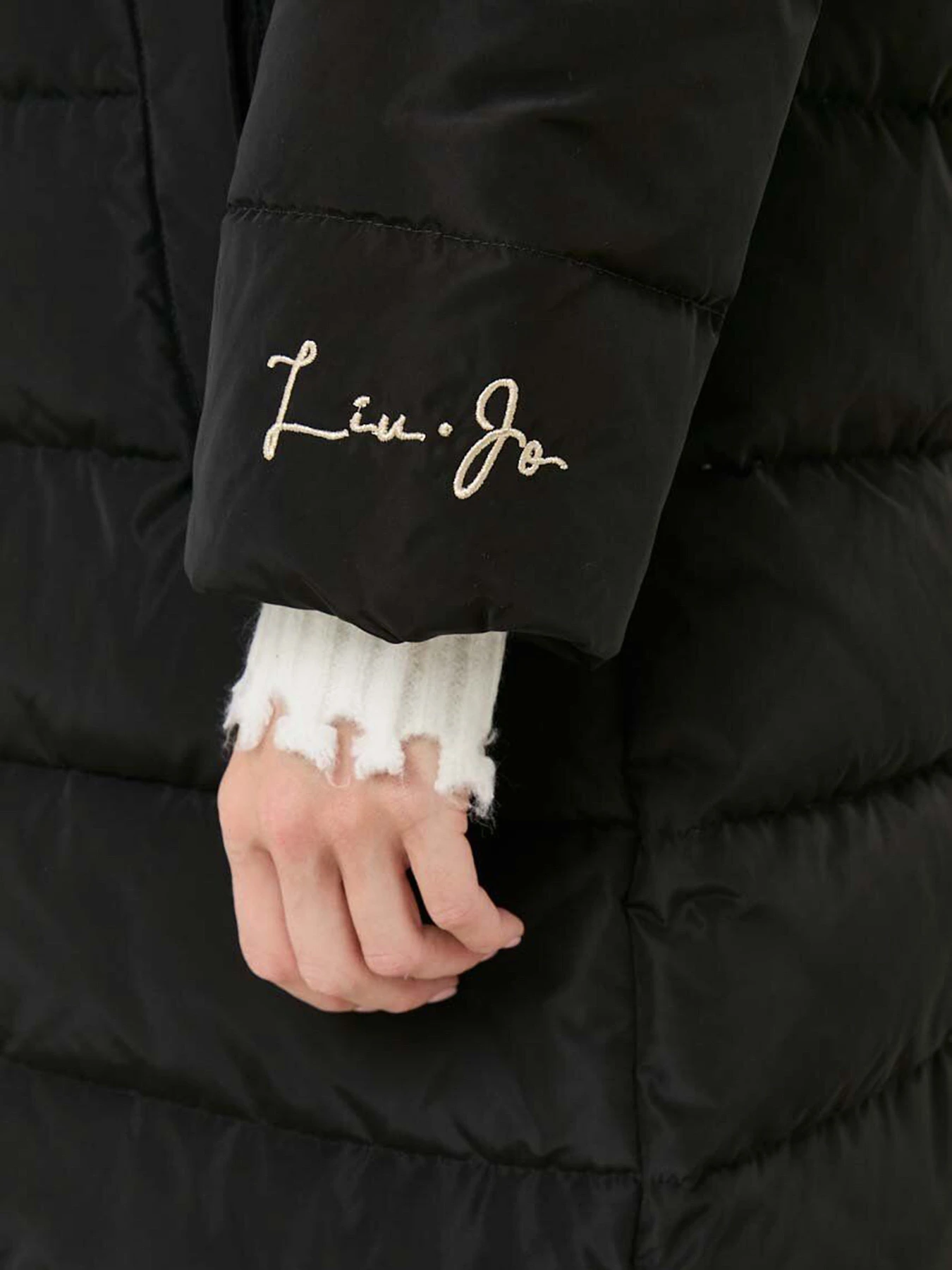 Куртки и дубленки Liu Jo модель TF3165 TS955 22222 Куртки и дубленки Liu Jo модель TF3165 TS955 22222 Фото