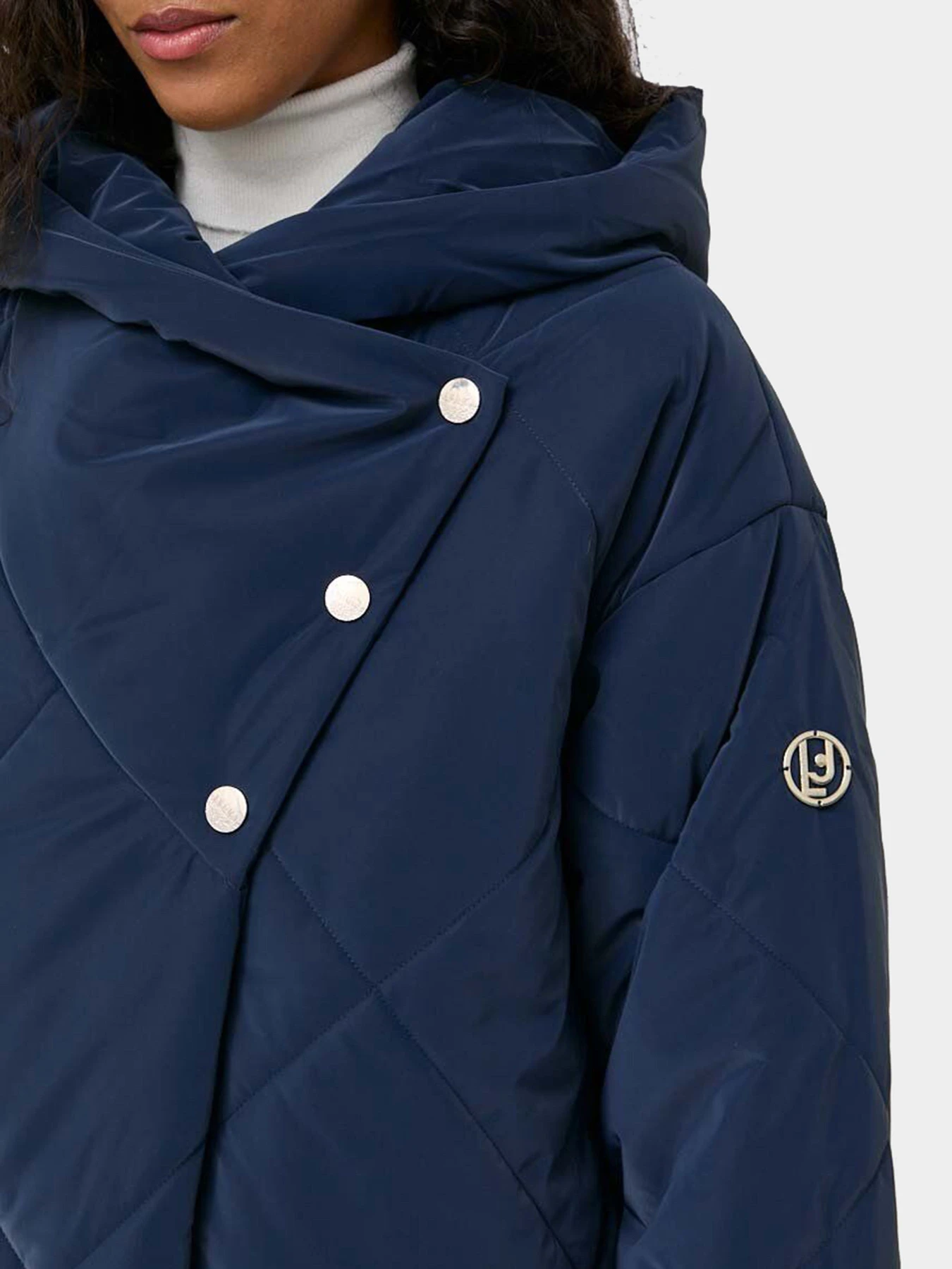 Куртки и дубленки Liu Jo модель TF3164 T3553 94010 Куртки и дубленки Liu Jo модель TF3164 T3553 94010 Фото