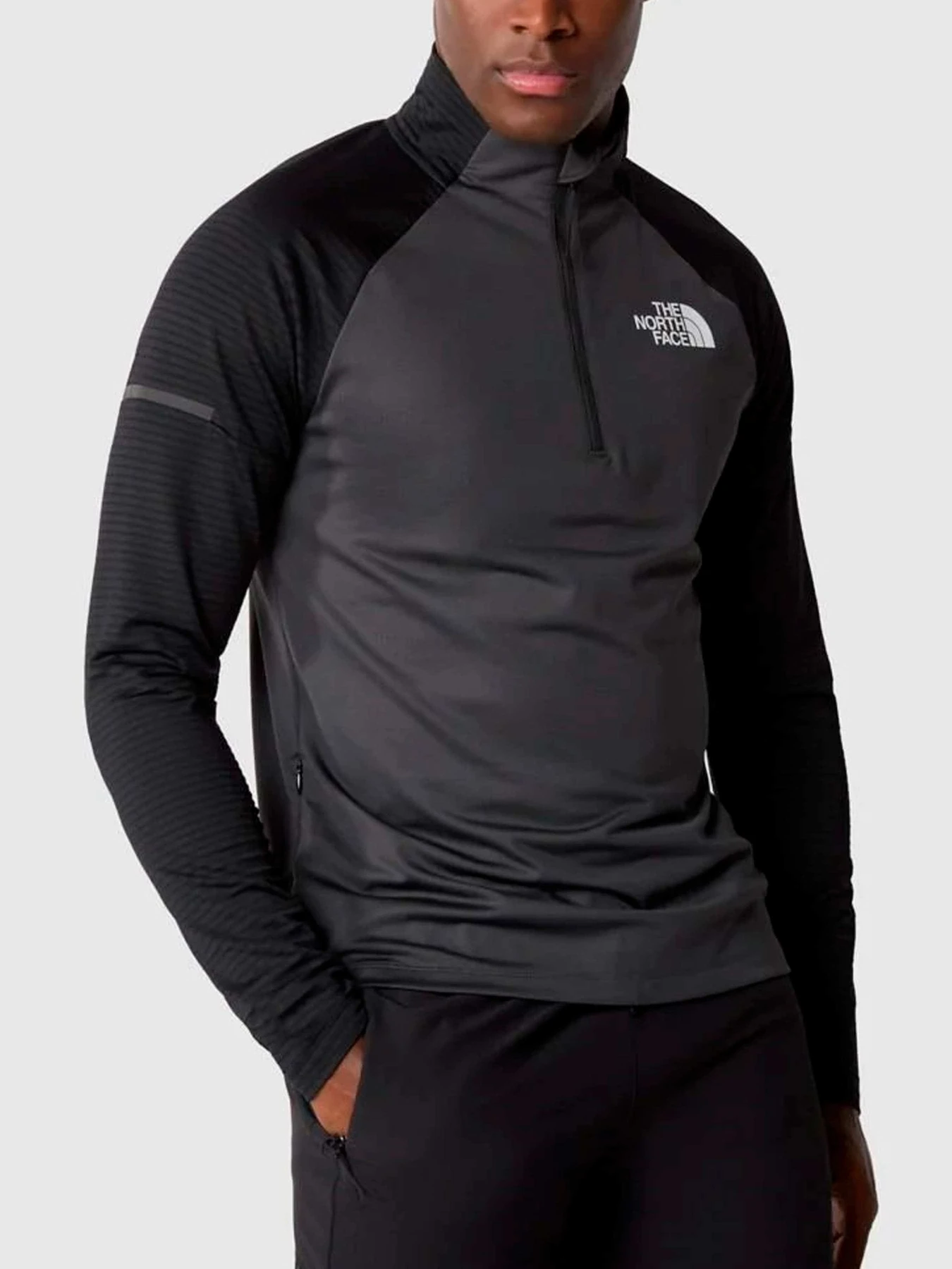 Худи и свитшоты The North Face модель NF0A7ZA5MN81 Худи и свитшоты The North Face модель NF0A7ZA5MN81 Фото