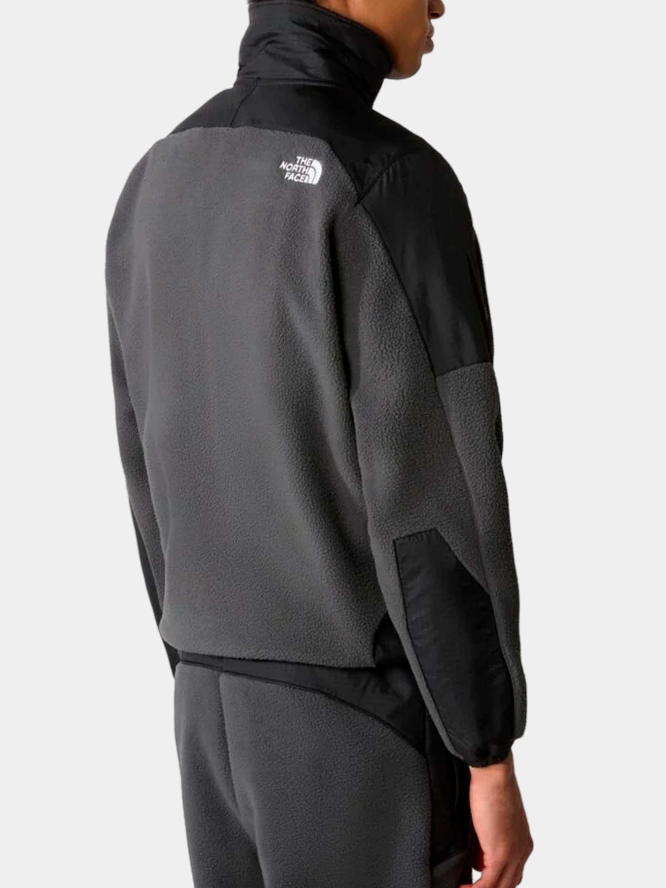 Худи и свитшоты The North Face модель NF0A852JMN81 Худи и свитшоты The North Face модель NF0A852JMN81 Фото