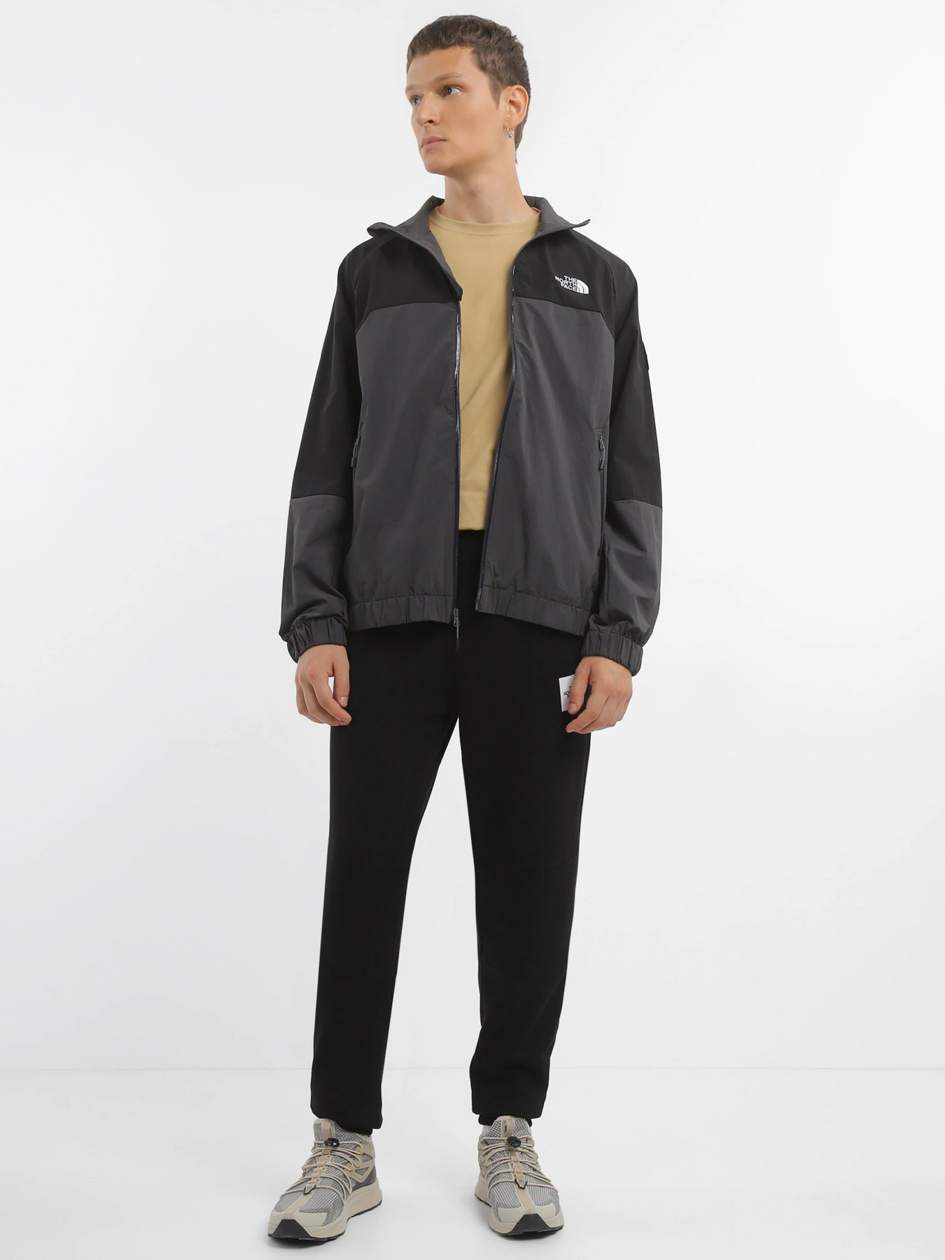 Куртки и дубленки The North Face модель NF0A852SMN81 Фото