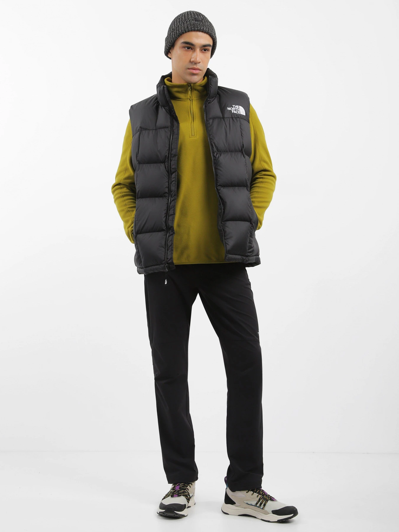 Куртки и дубленки The North Face модель NF0A853DJK31 Куртки и дубленки The North Face модель NF0A853DJK31 Фото