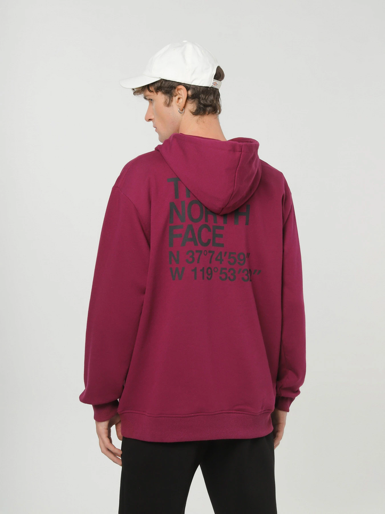 Худи и свитшоты The North Face модель NF0A853ZI0H1 Фото