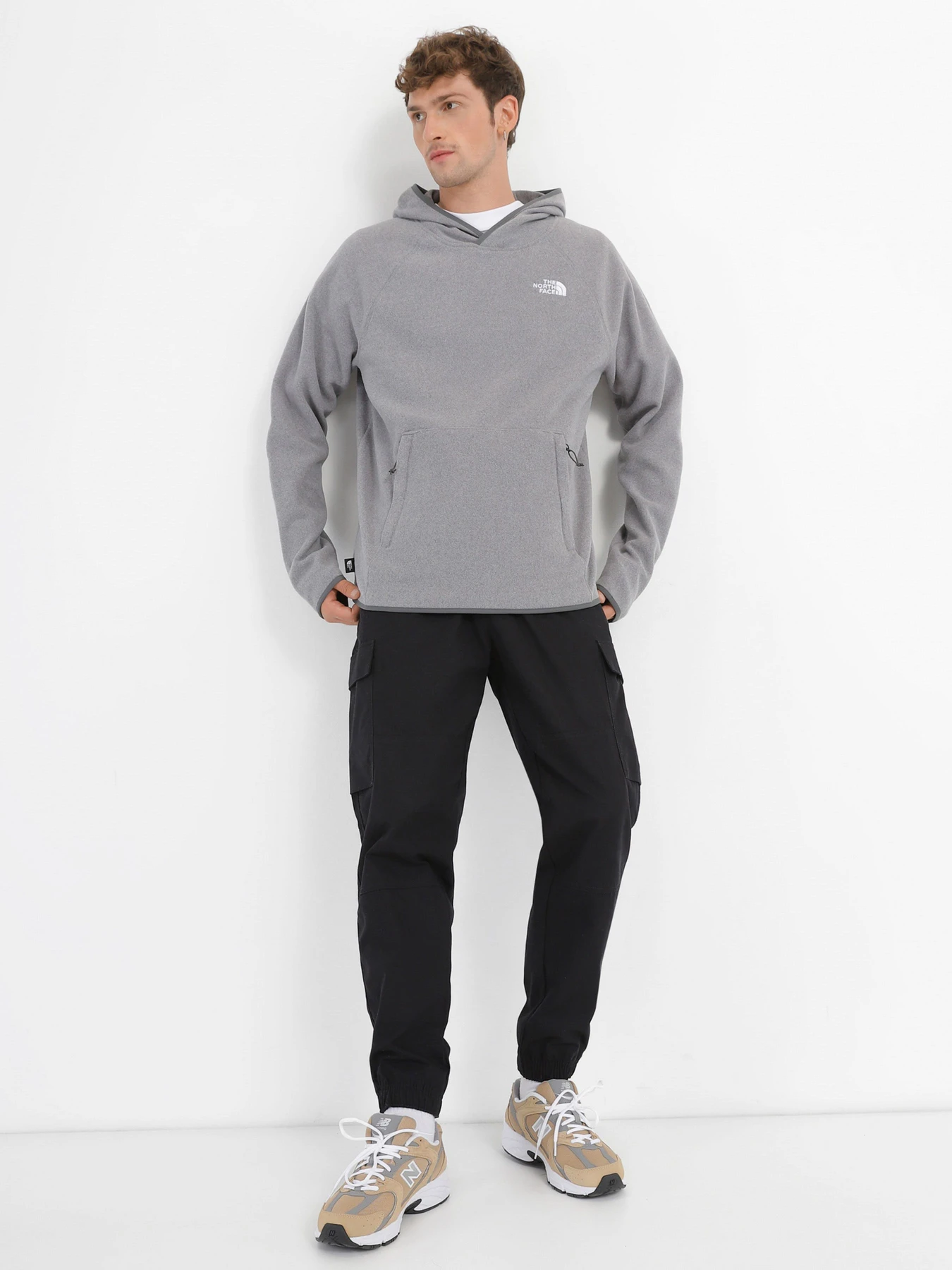 Худи и свитшоты The North Face модель NF0A855ZDYY1 Худи и свитшоты The North Face модель NF0A855ZDYY1 Фото