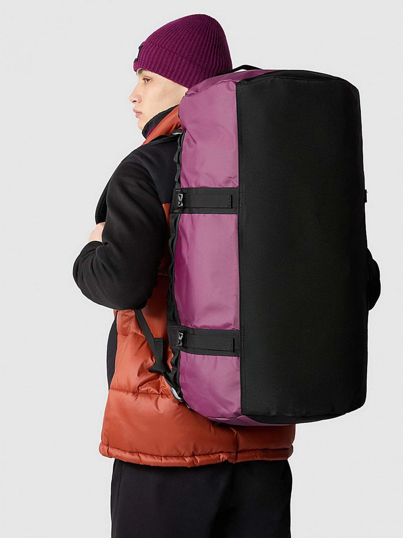 Дорожные сумки и чемоданы The North Face модель NF0A52SAKK91 Дорожные сумки и чемоданы The North Face модель NF0A52SAKK91 Фото