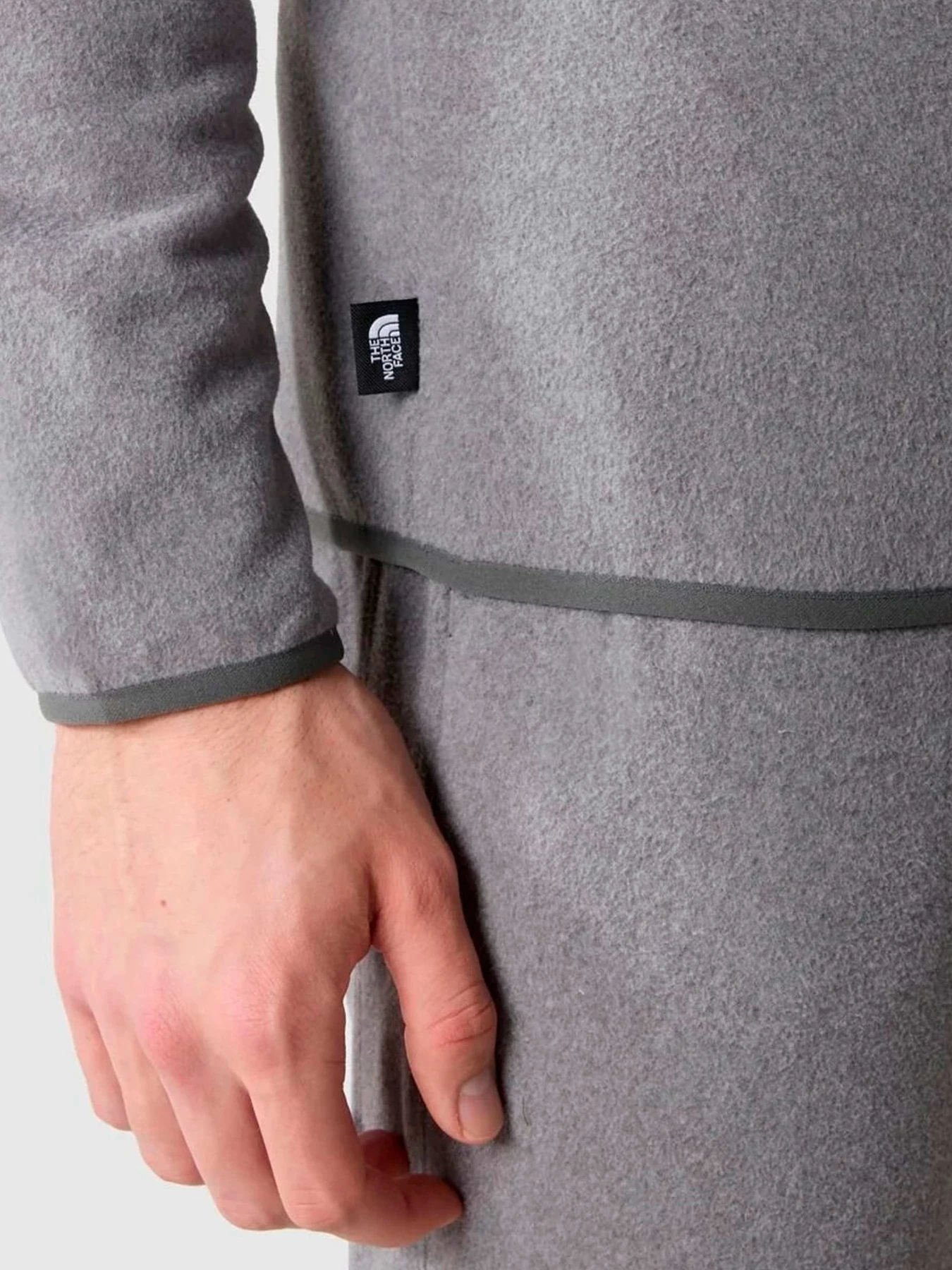 Худи и свитшоты The North Face модель NF0A855WDYY1 Худи и свитшоты The North Face модель NF0A855WDYY1 Фото