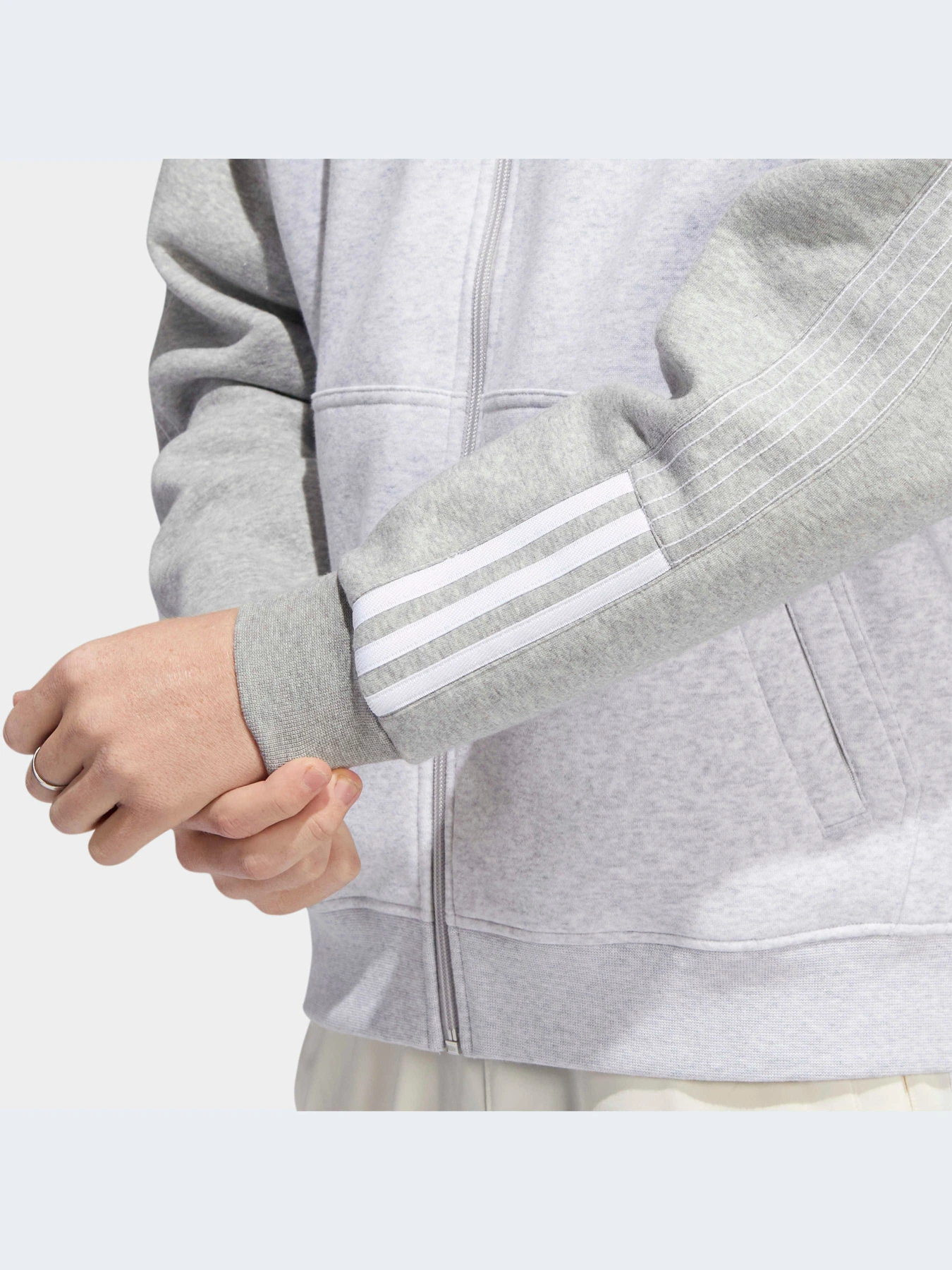 Худи и свитшоты Adidas модель HI2995-KZ Худи и свитшоты Adidas модель HI2995-KZ Фото