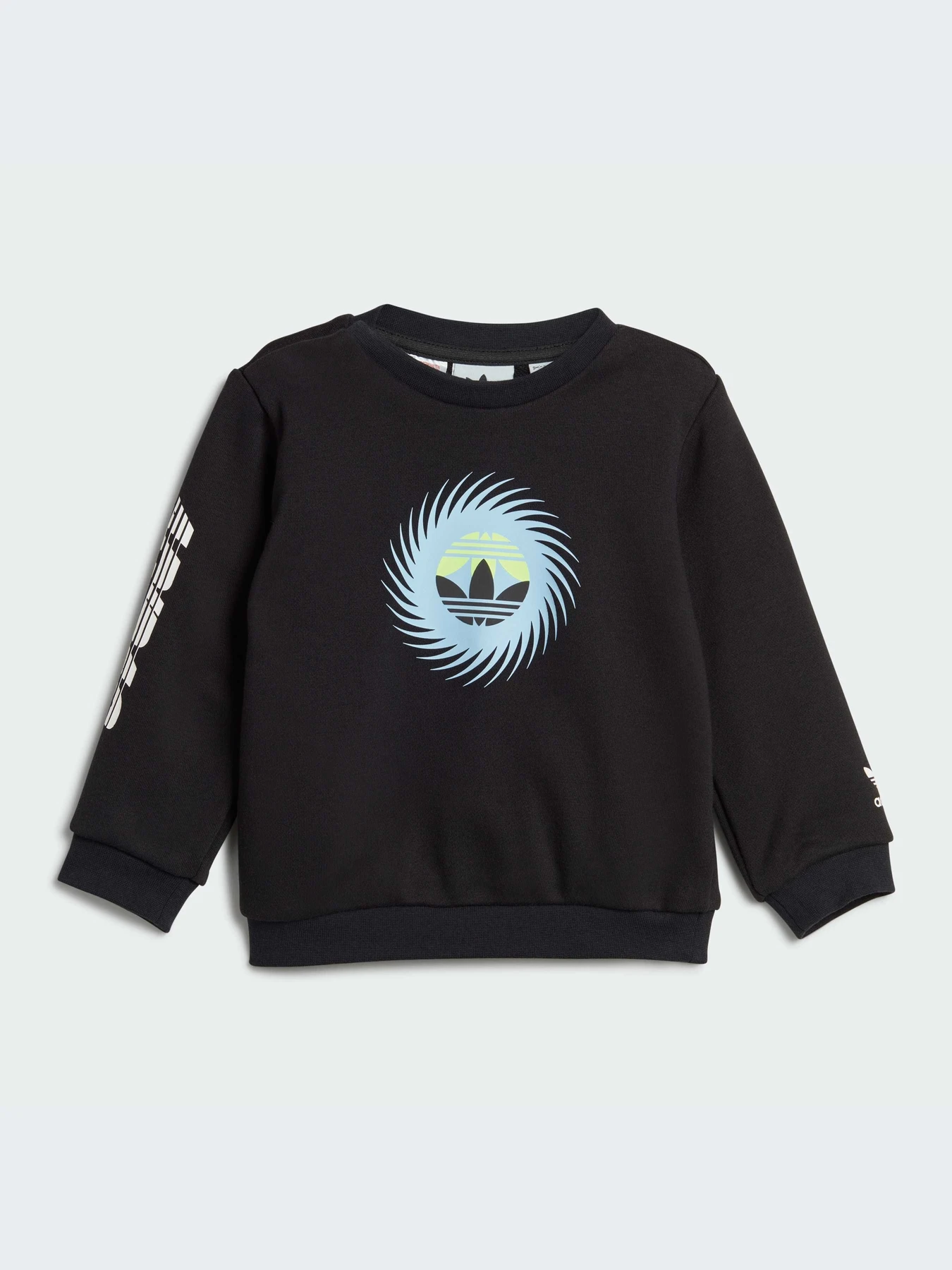 Костюмы Adidas Graphics модель IJ0750-KZ Костюмы Adidas Graphics модель IJ0750-KZ Фото