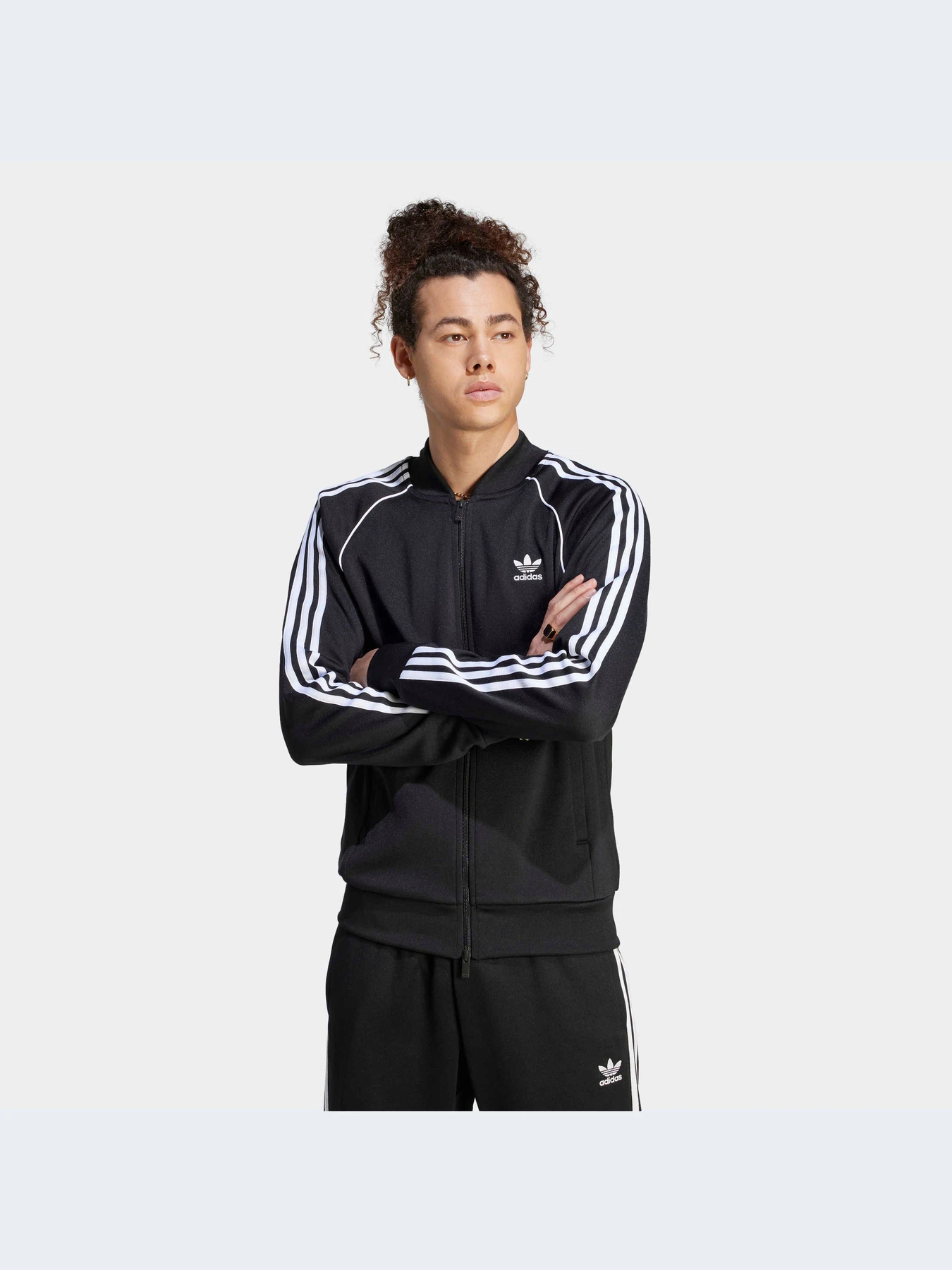 Худи и свитшоты Adidas Adicolor модель IM4545-KZ Худи и свитшоты Adidas Adicolor модель IM4545-KZ Фото