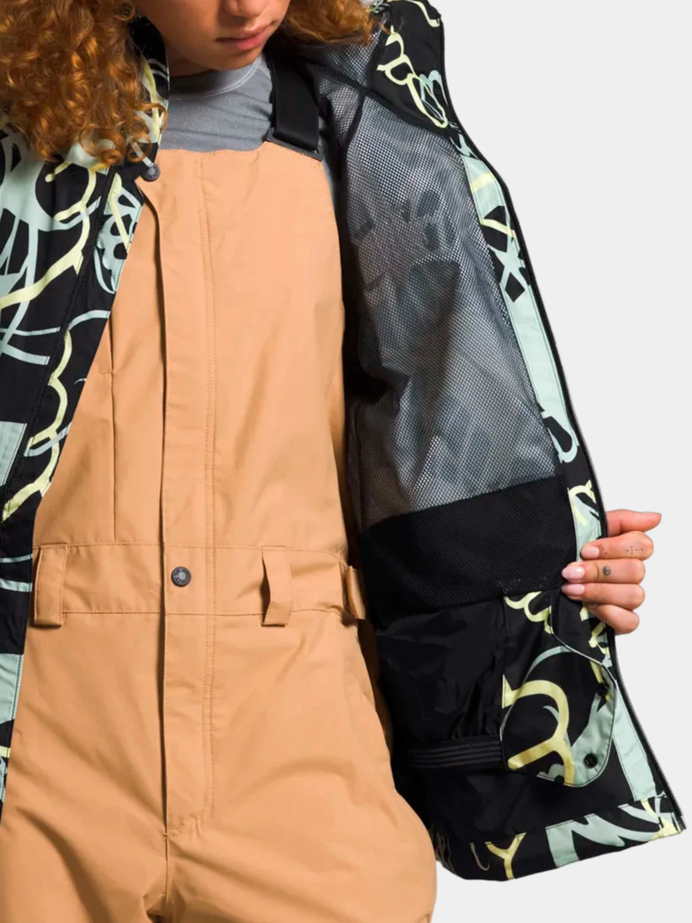 Куртки и дубленки The North Face модель NF0A877CO3Y1 Куртки и дубленки The North Face модель NF0A877CO3Y1 Фото