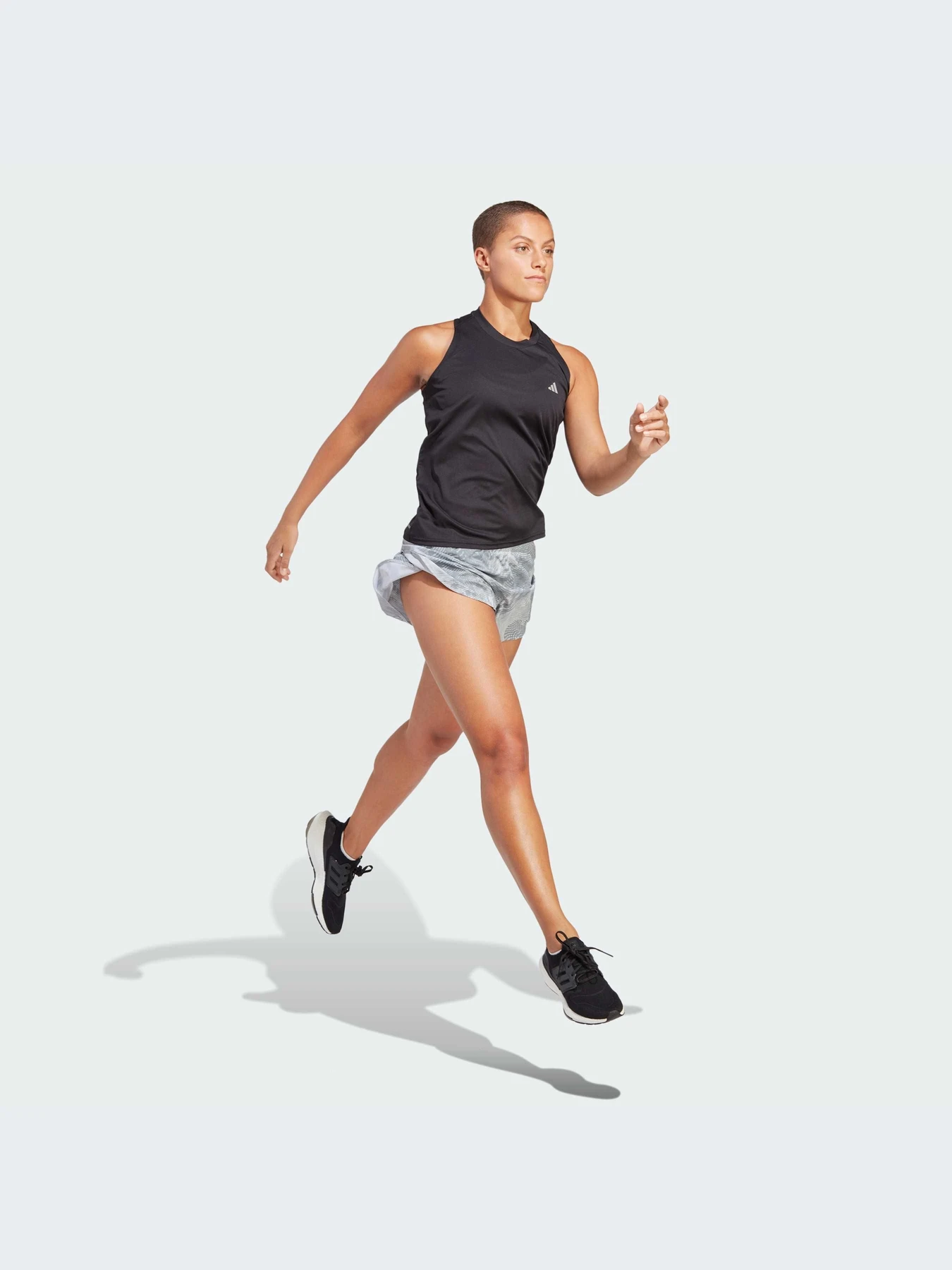 Футболки и поло Adidas модель HZ0101-KZ Футболки и поло Adidas модель HZ0101-KZ Фото