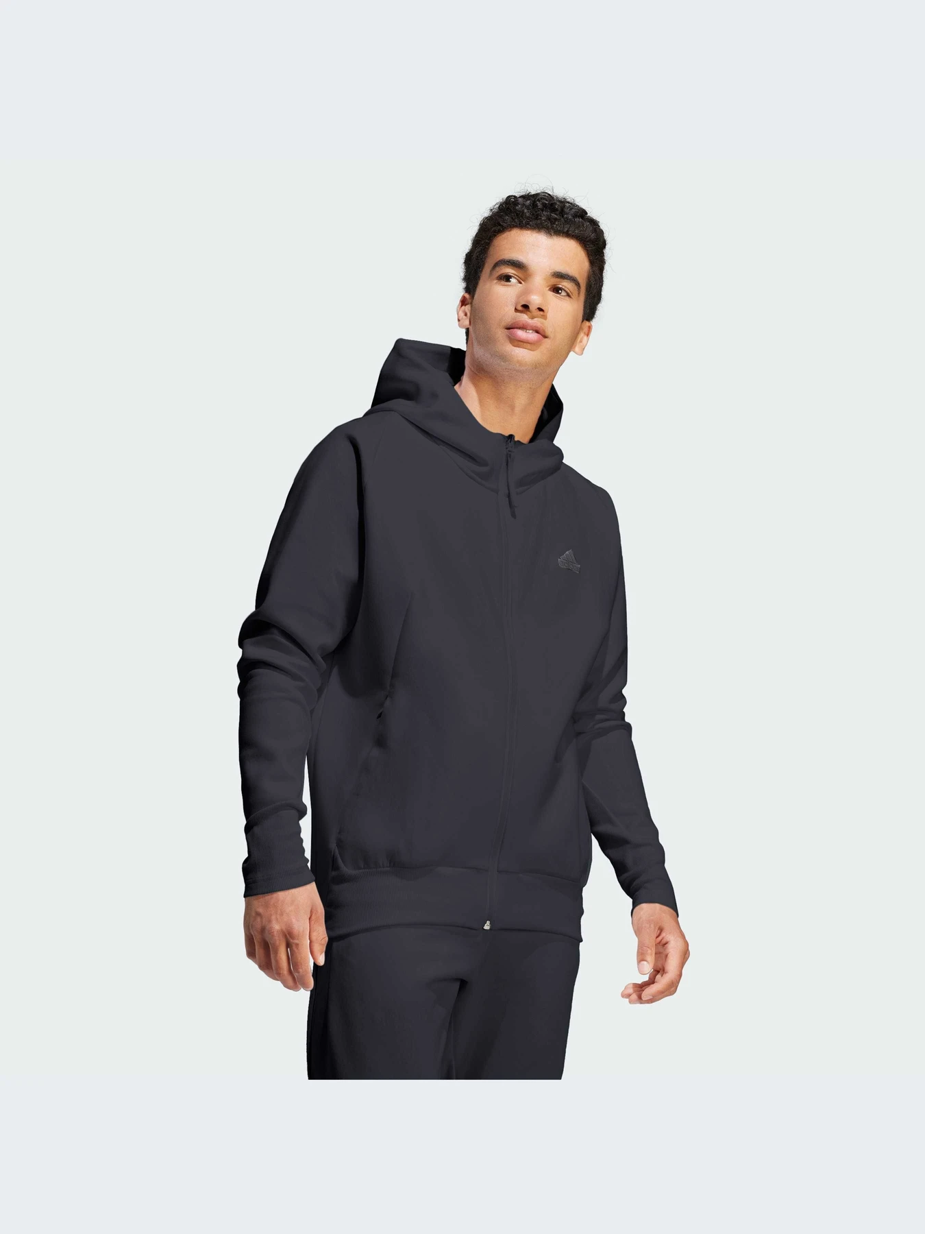 Худи и свитшоты Adidas ZNE модель IN5089-KZ Худи и свитшоты Adidas ZNE модель IN5089-KZ Фото