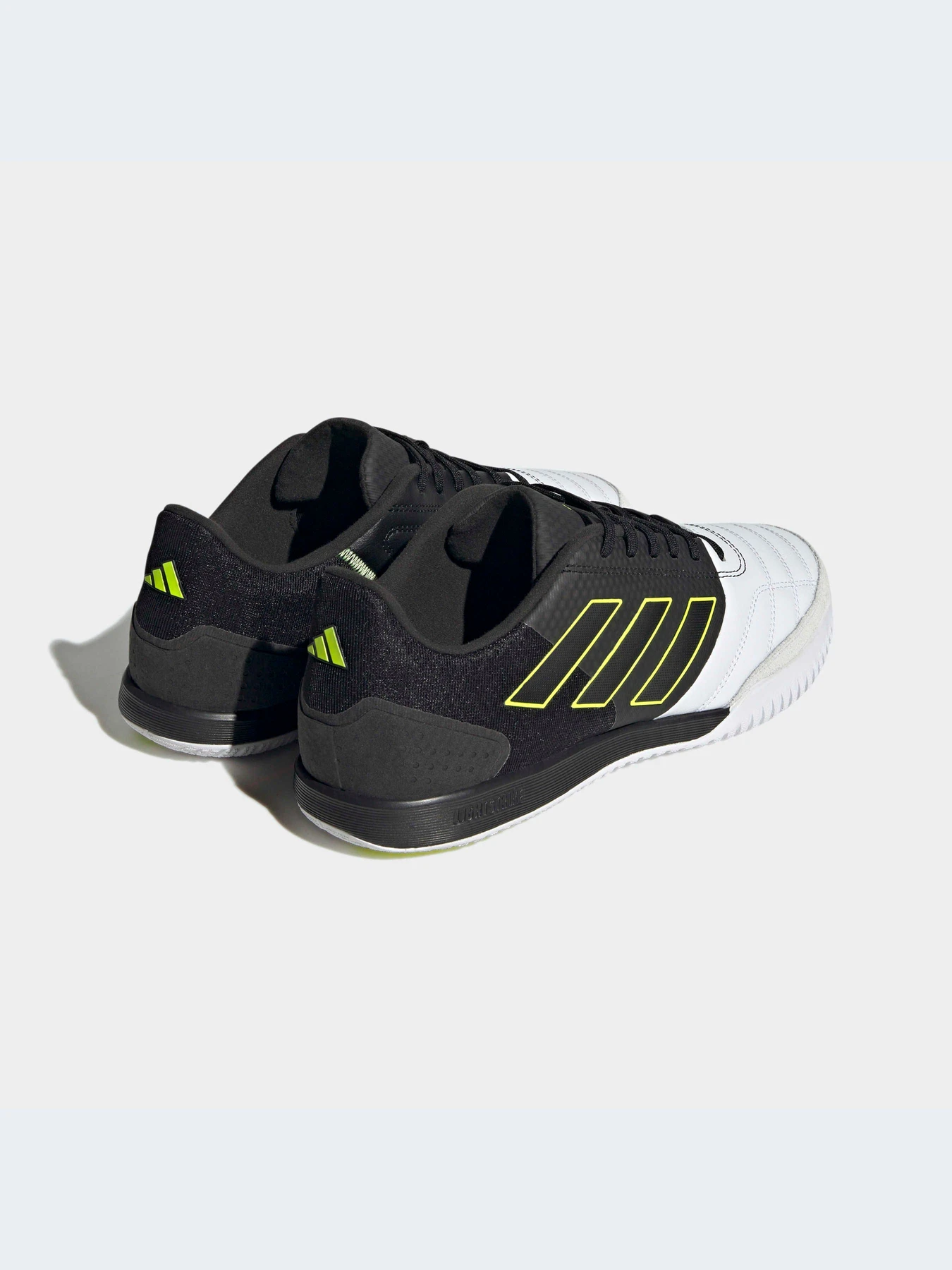 Кроссовки Adidas модель GY9055-KZ Кроссовки Adidas модель GY9055-KZ Фото
