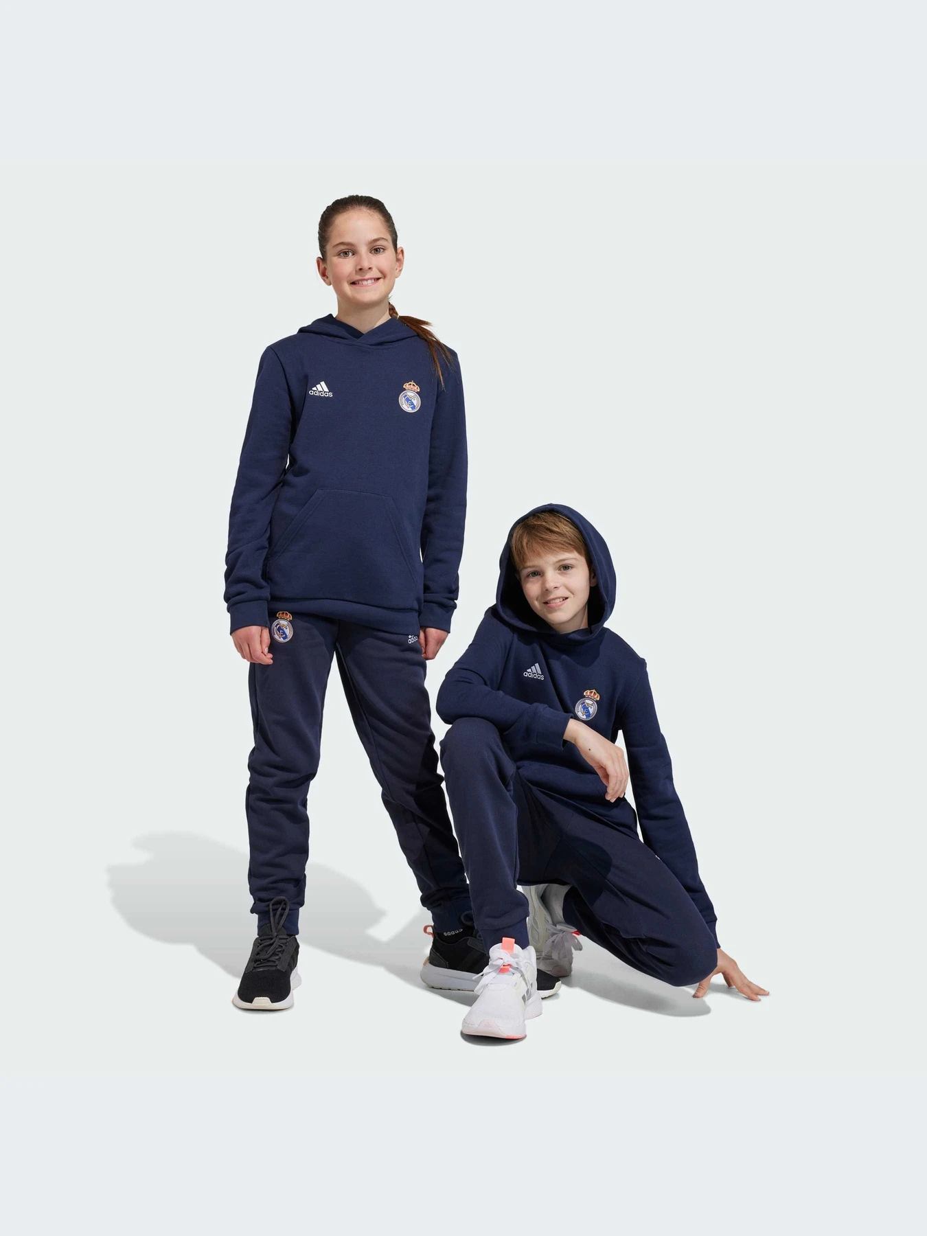 Брюки Adidas модель HY0620-KZ Брюки Adidas модель HY0620-KZ Фото