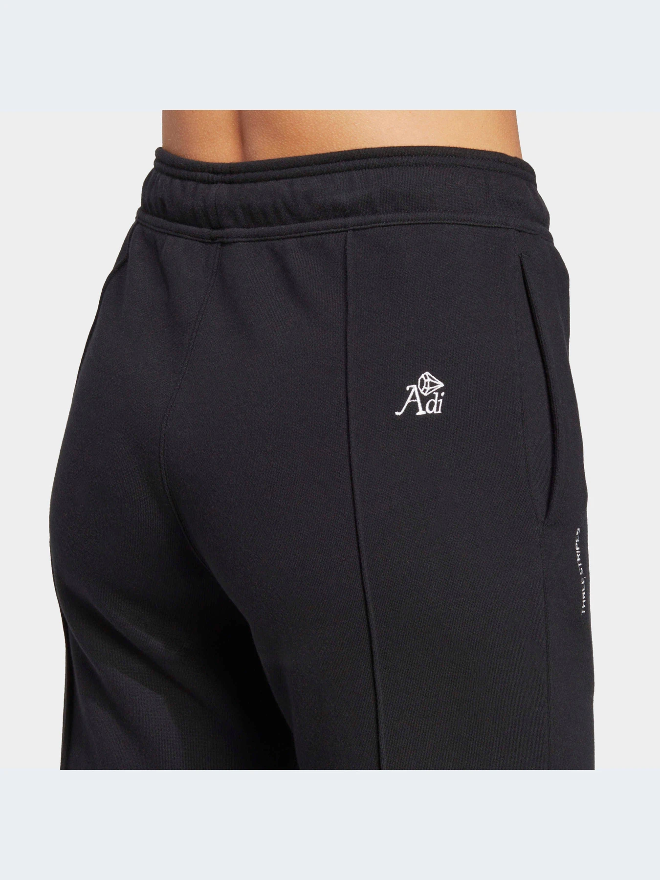 Брюки Adidas модель IC0806-KZ Брюки Adidas модель IC0806-KZ Фото