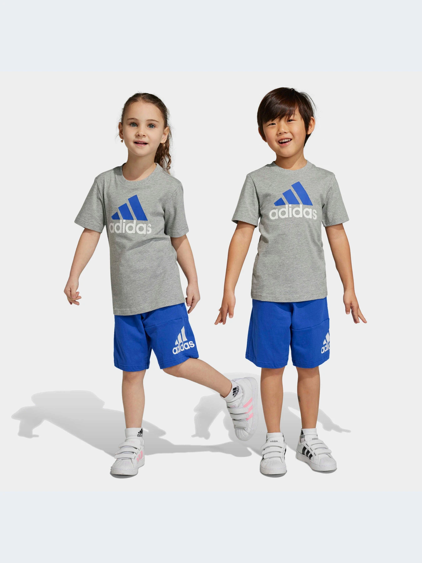 Костюмы Adidas модель IC3836-KZ Костюмы Adidas модель IC3836-KZ Фото
