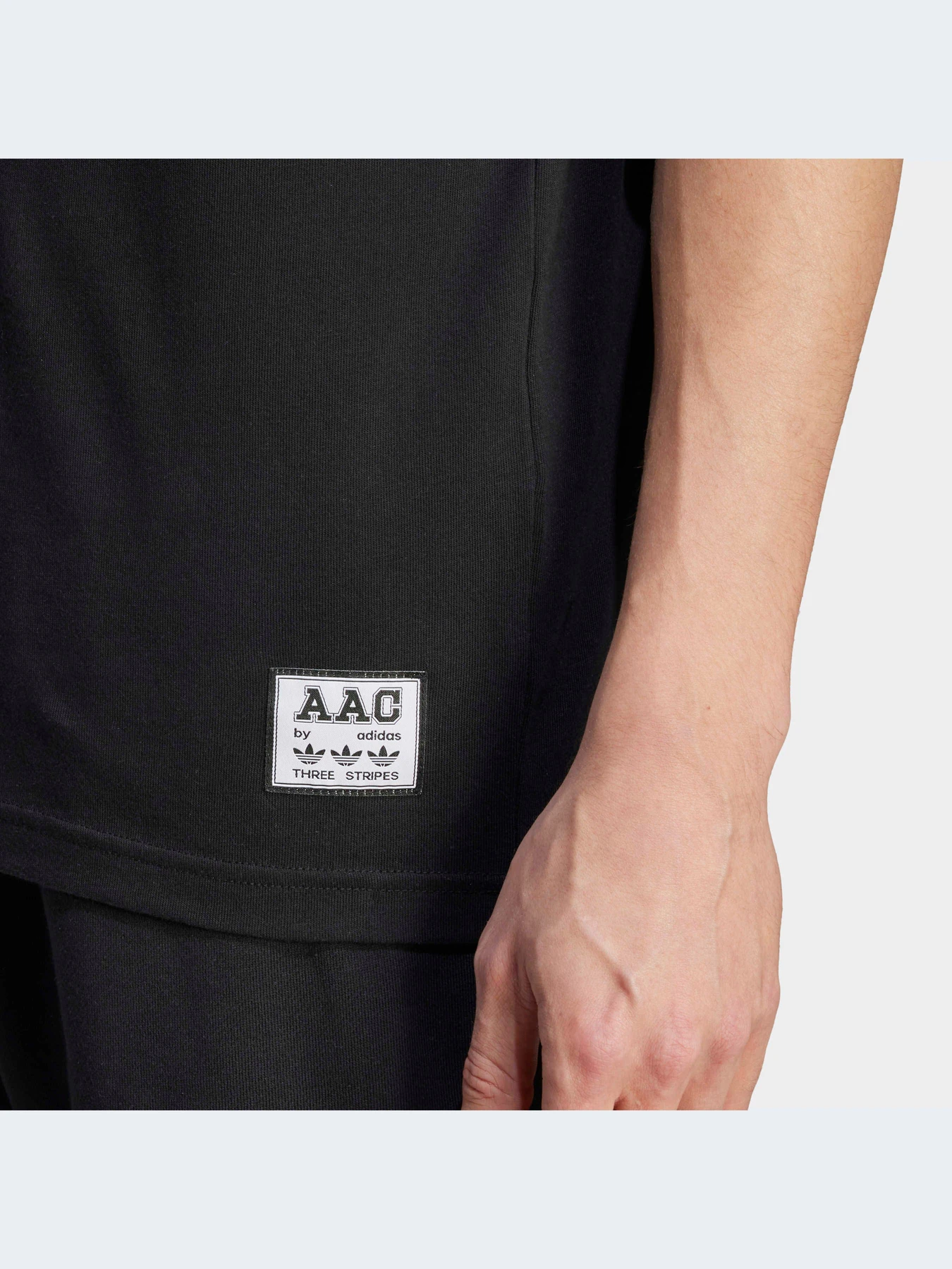 Футболки и поло Adidas модель HZ0711-KZ Футболки и поло Adidas модель HZ0711-KZ Фото