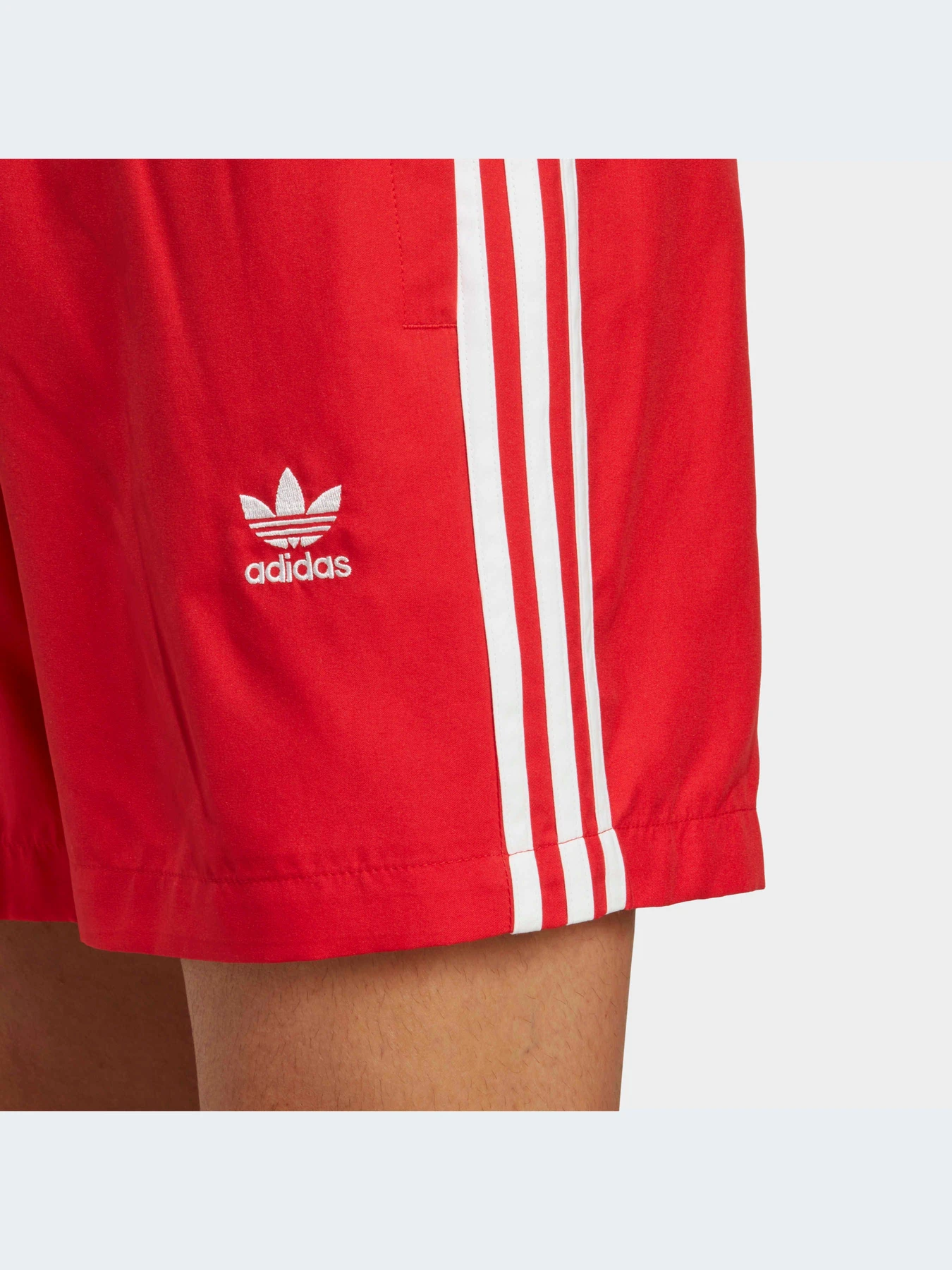 Одежда для пляжа Adidas 3 Stripes модель H44768-KZ Одежда для пляжа Adidas 3 Stripes модель H44768-KZ Фото