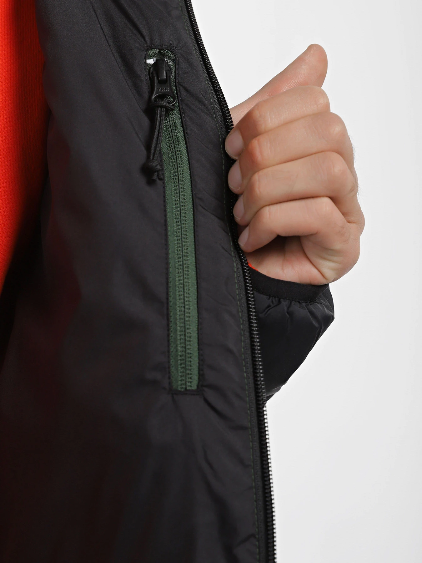 Куртки и дубленки The North Face модель NF0A7WZWI0P1 Куртки и дубленки The North Face модель NF0A7WZWI0P1 Фото