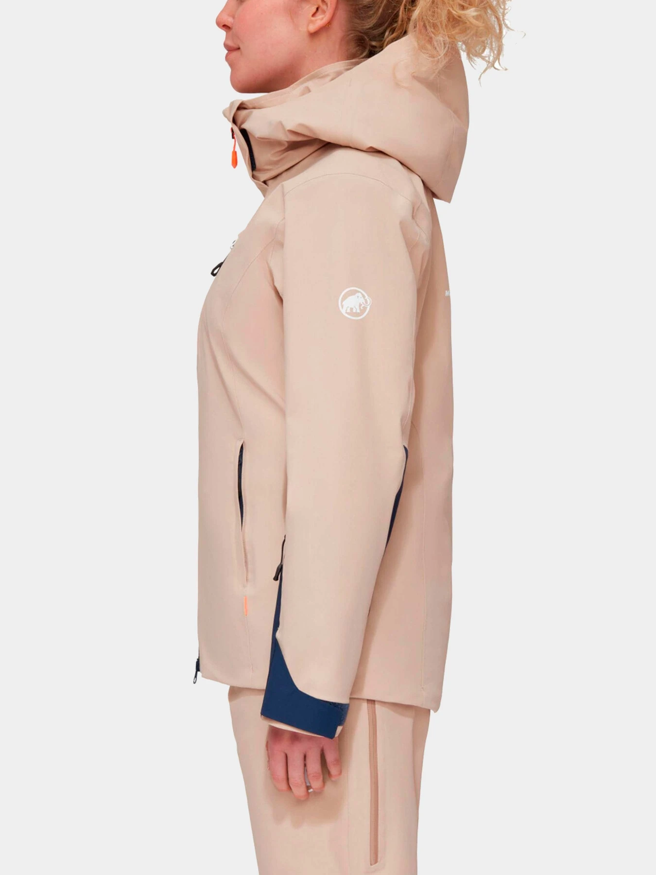 Куртки и дубленки Mammut модель 1010-28180-7524 Куртки и дубленки Mammut модель 1010-28180-7524 Фото