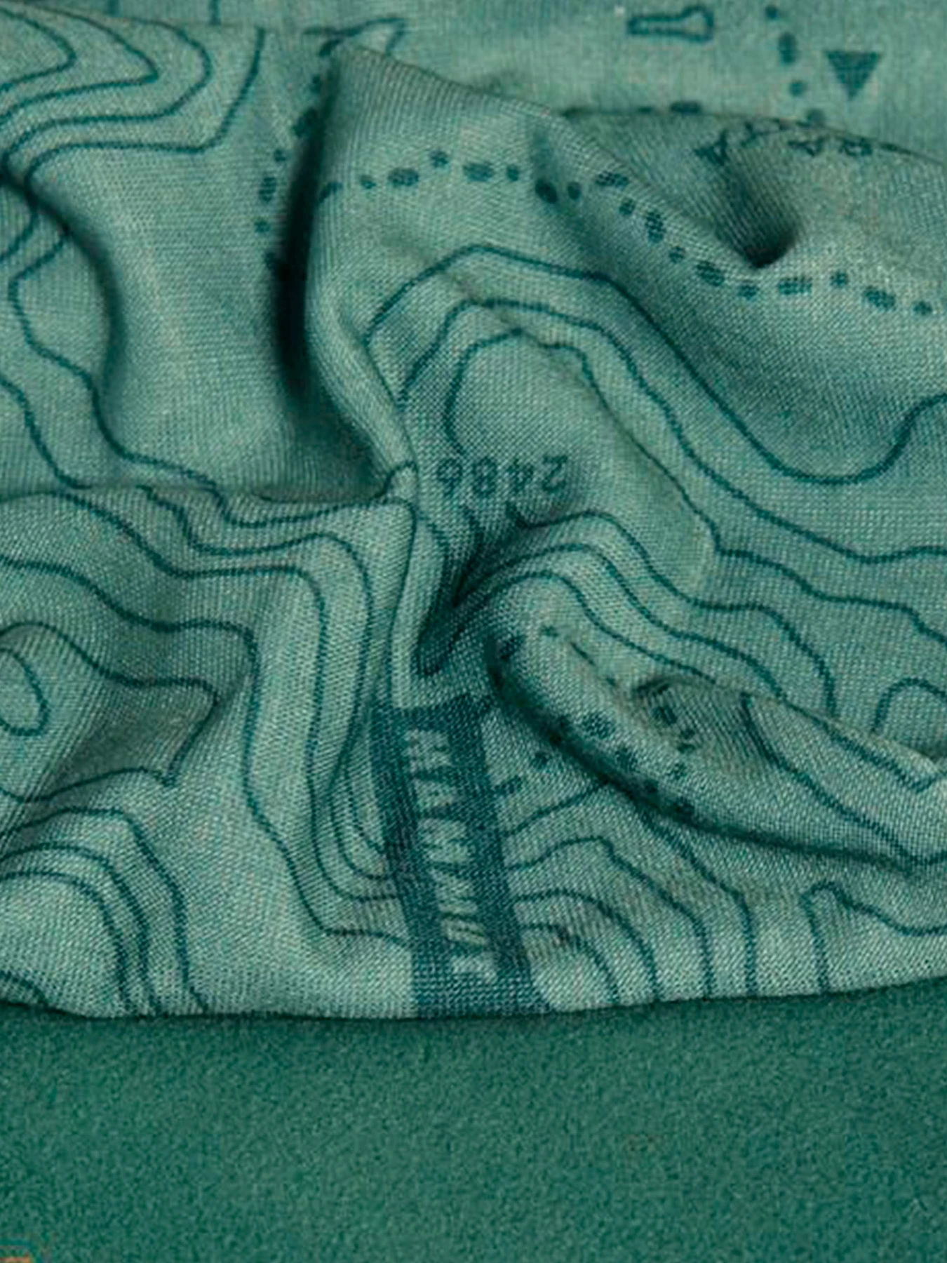 Шарфы и платки Mammut модель 1191-05845-40238 Шарфы и платки Mammut модель 1191-05845-40238 Фото